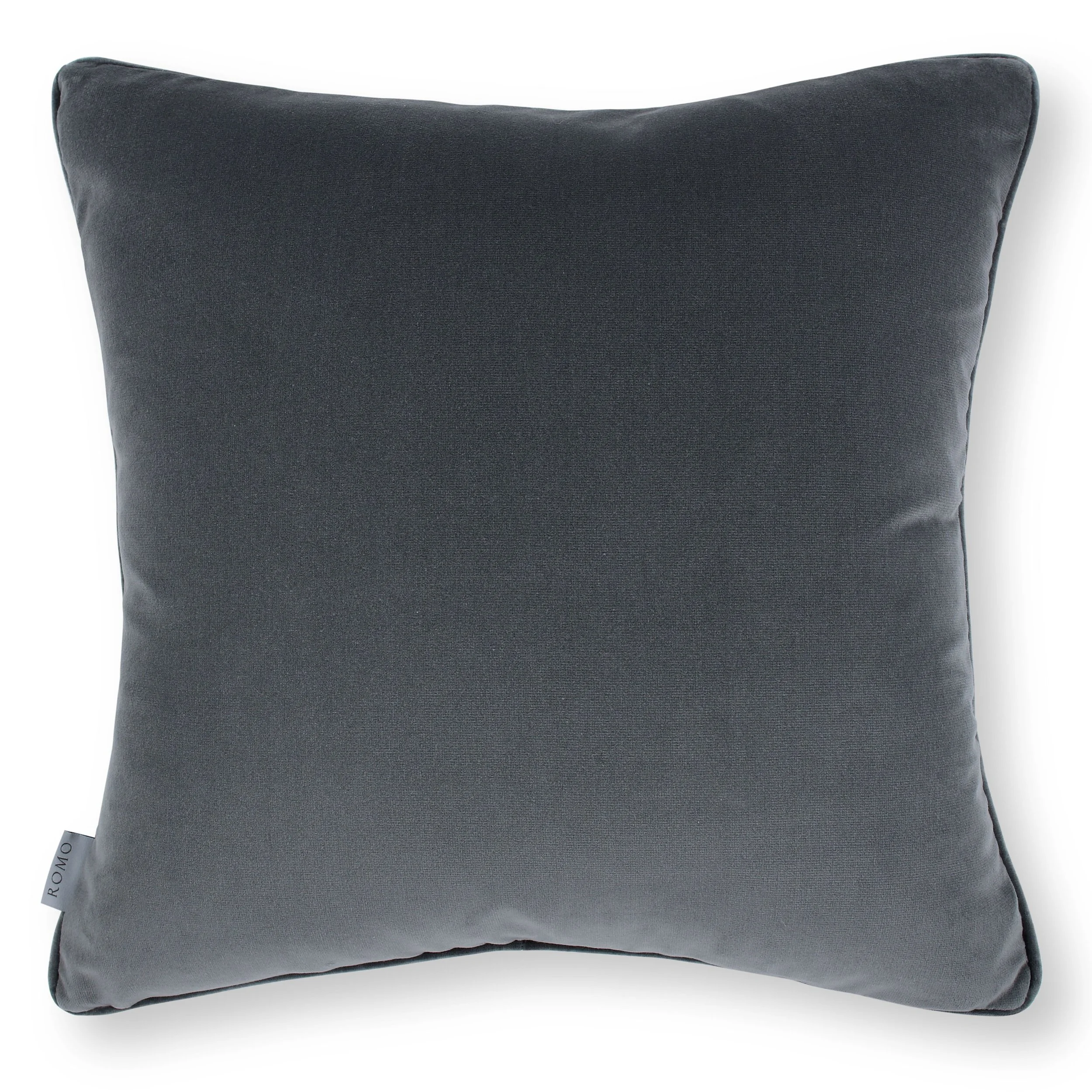 RC736-01-saphira-embroidery-50cm-x-50cm-cushion-rocoto_01.jpg