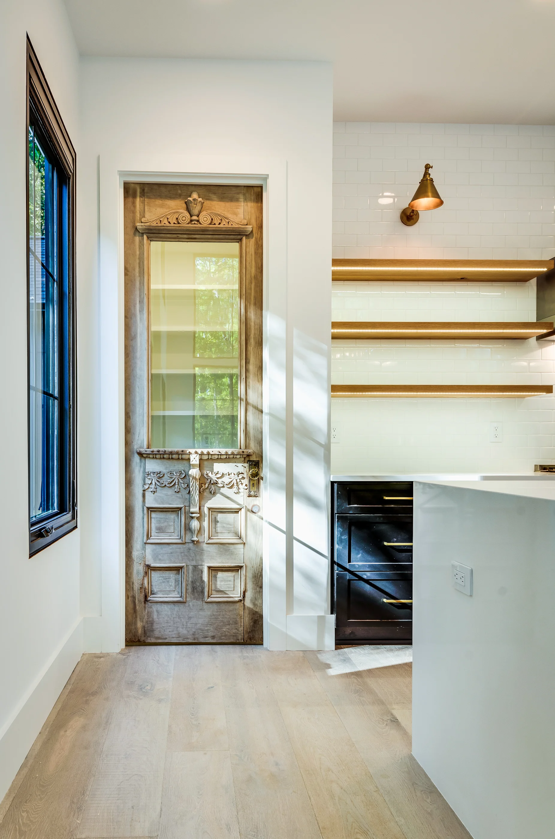 181019_BlackBeautyModernTnFarmhouse_Blog-30.jpg