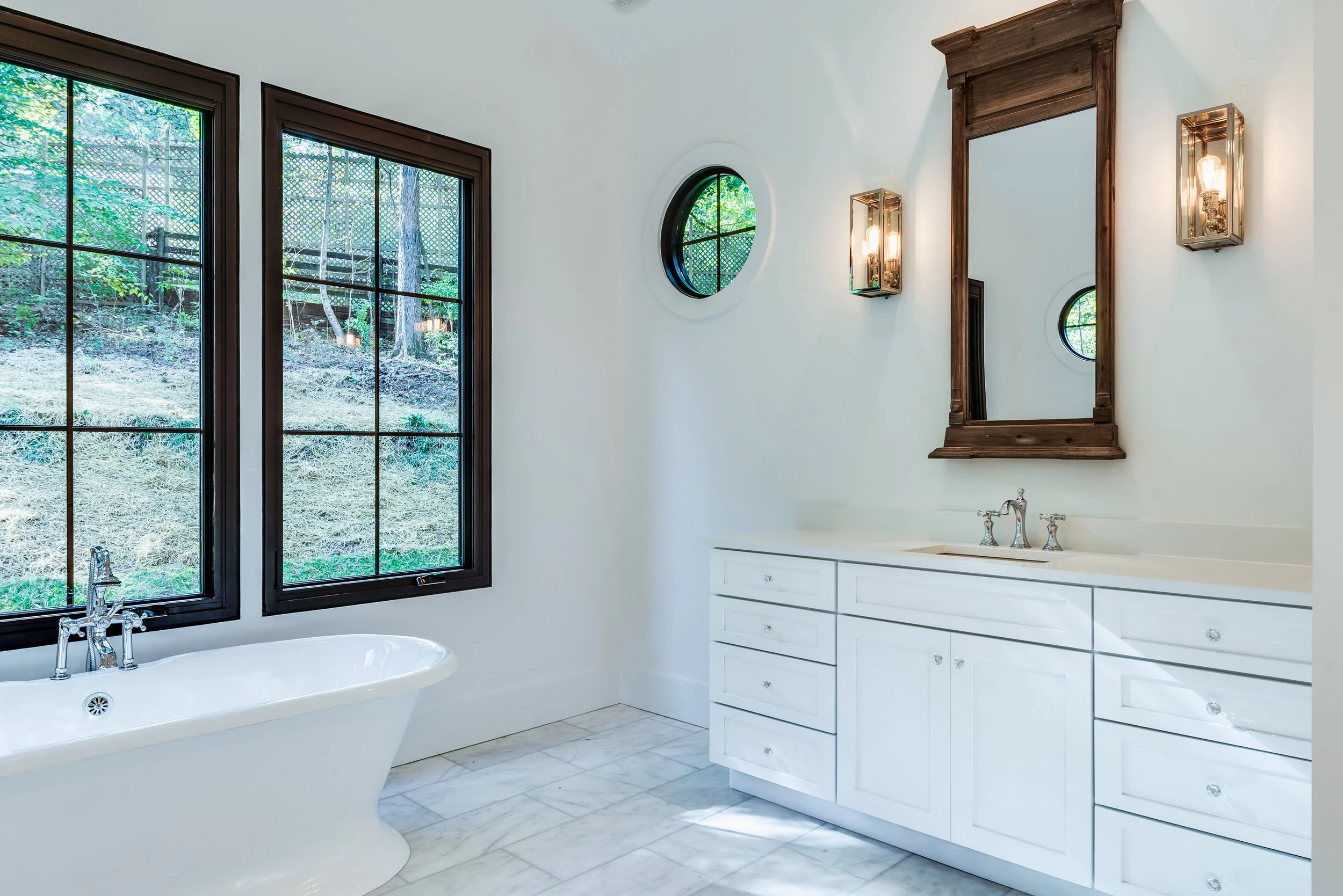 181019_BlackBeautyModernTnFarmhouse_Blog-50.jpg