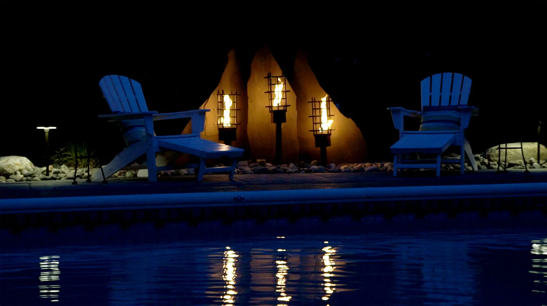 Pool_Firescape-1920x1074.jpg
