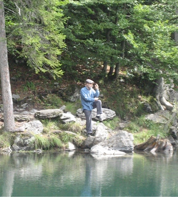 Qigong_at_Lac_Vert_Chi_Rivers_Geneva_Switzerland.jpg