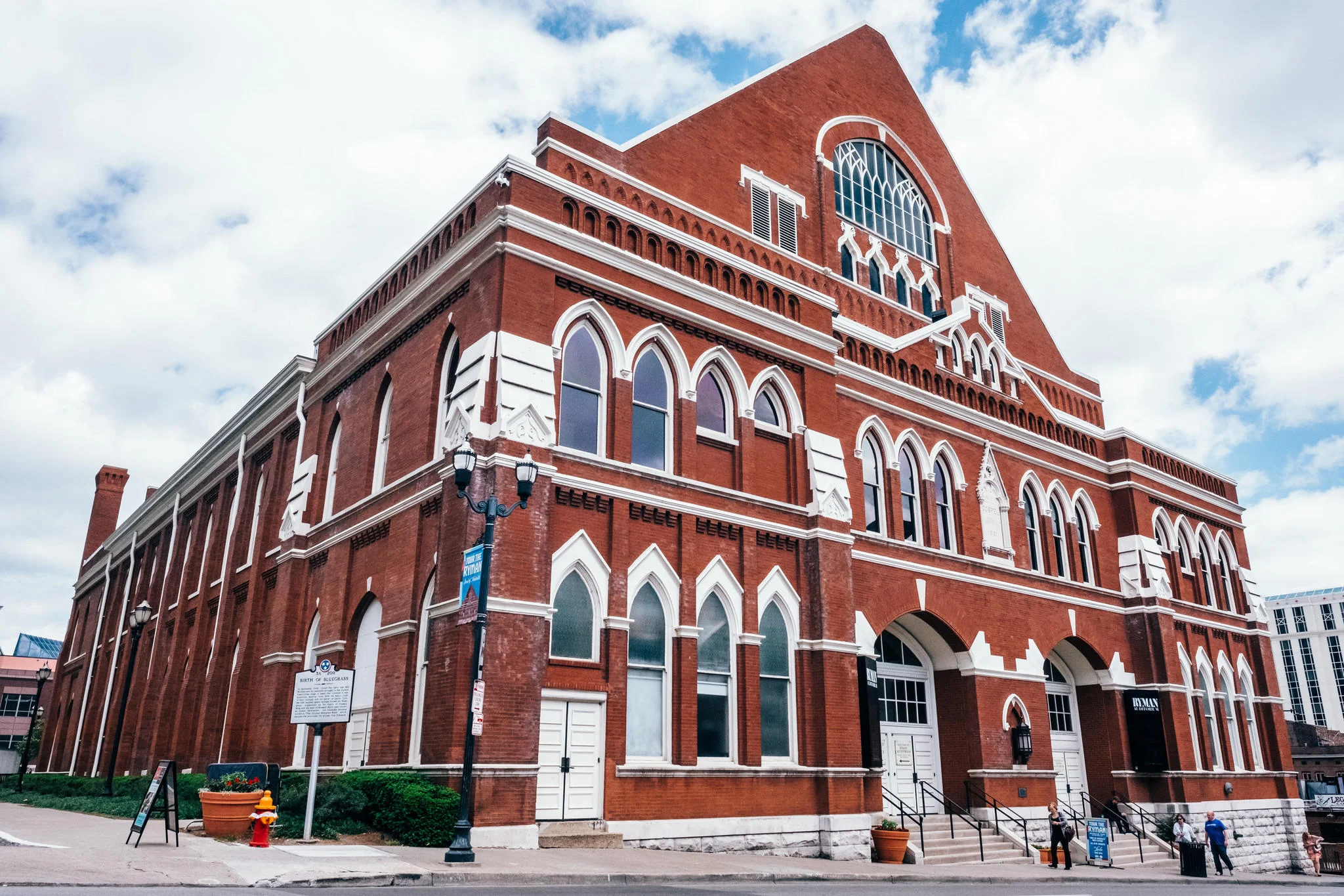 la-tr-ryman-20180925-006.jpg