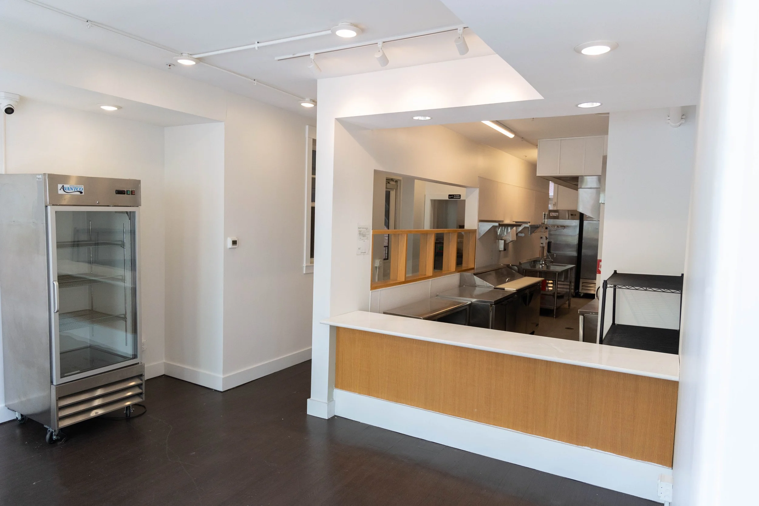 1809Elm (4 of 21).jpg