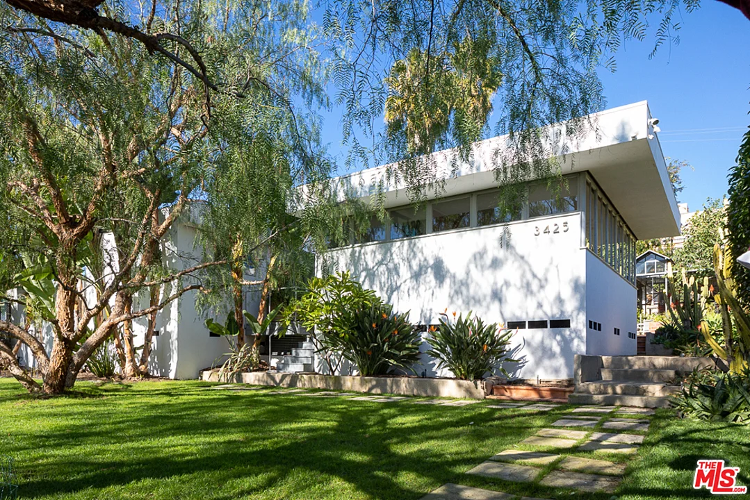 3425 W. 27th St, Los Angeles CA 90018