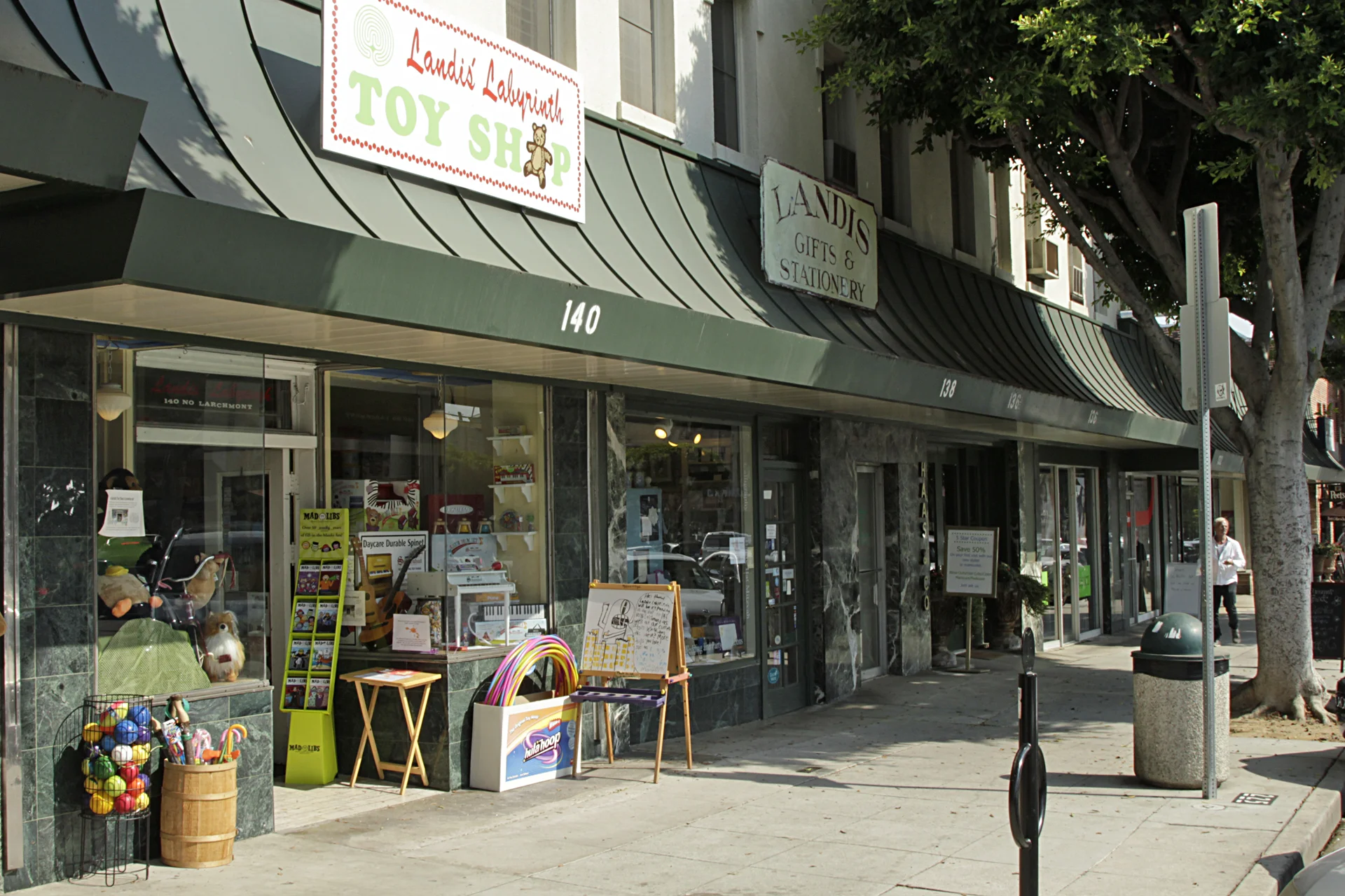 Landis-Shops-lrg.jpg