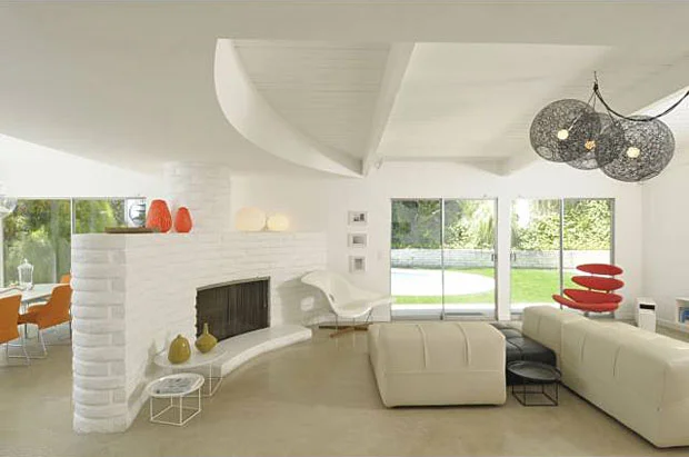 16140 Dickens St, Encino, CA 91436