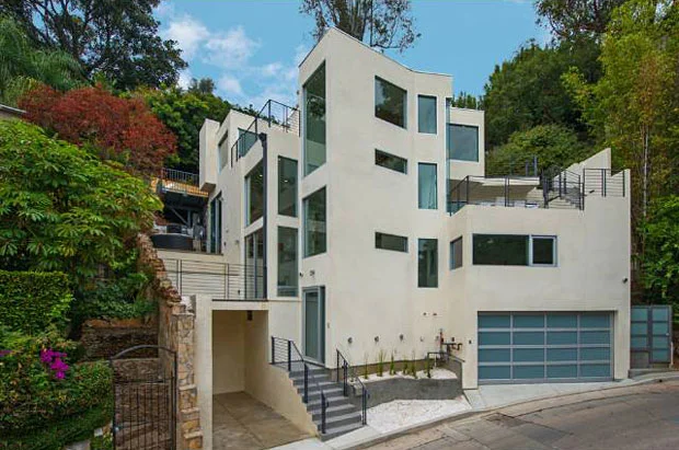 1385 Miller Dr, Los Angeles, CA 90069