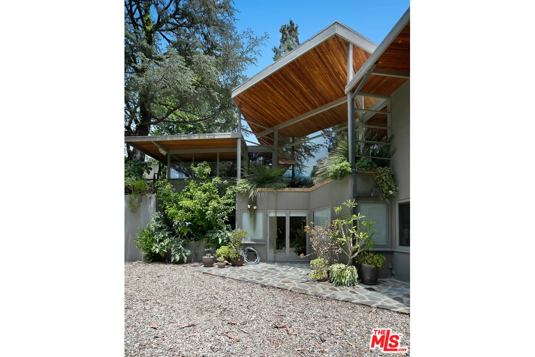 Lerchner Residence - R.M. Schindler 11600 Amanda Dr, Studio City CA 91604