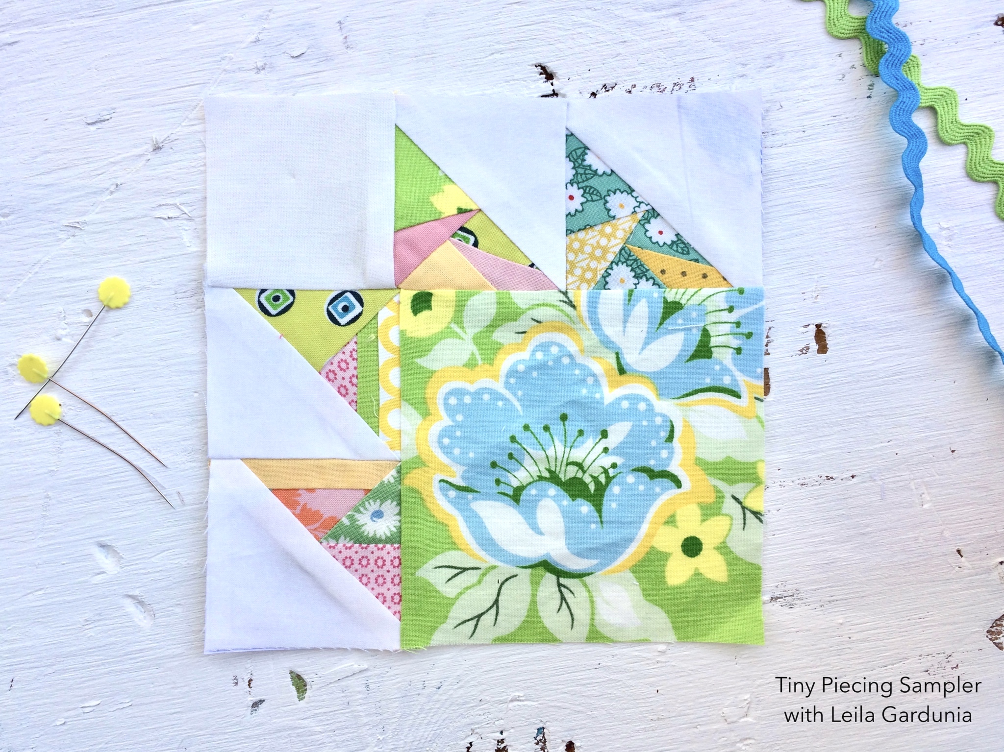 scrappy+triangle+quilt+block+green+blue.jpg