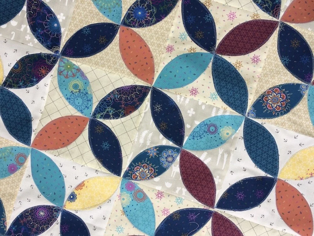 Orange Peel (or Petal) Baby Quilt Tutorial