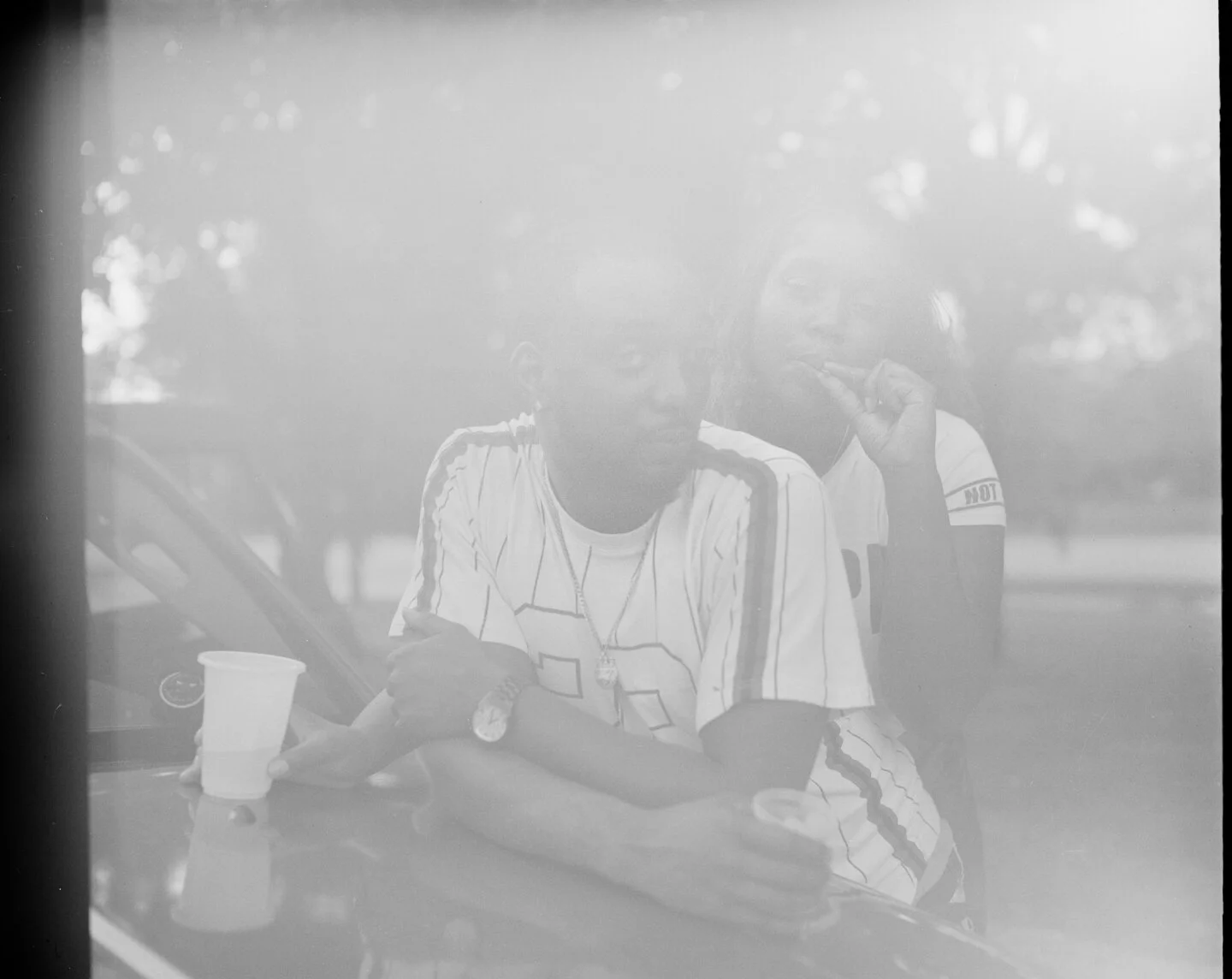 Sasha Phyars-Burges, COUPLE IN COLUMBUS PARK (OVEREXPOSURE #2), AUSTIN, CHICAGO, 2020