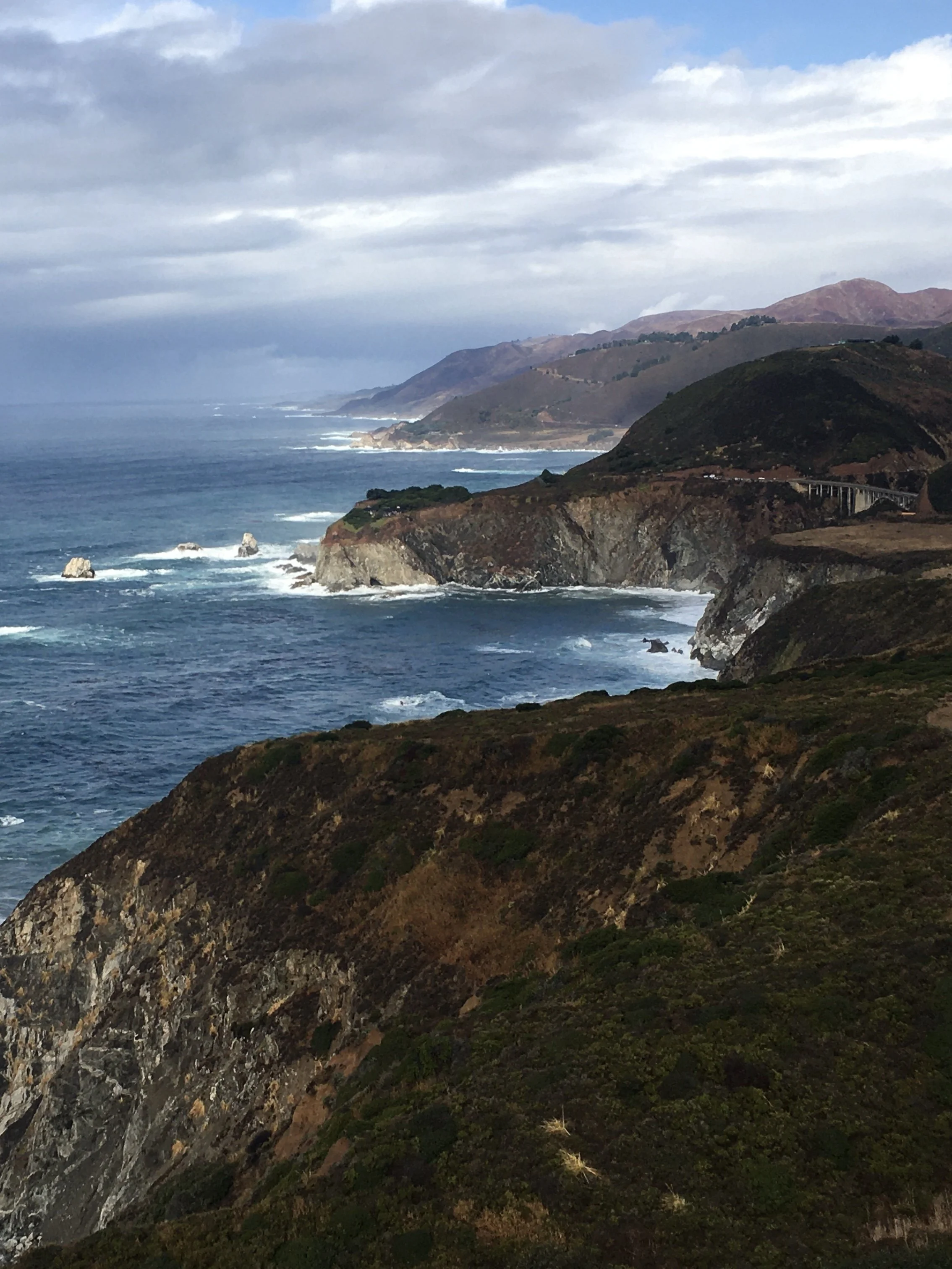 Big Sur coastal drive on a private tour from San Francisco featuring Bixby Bridge, ocean cliffs, and scenic Highway 1 viewpoints