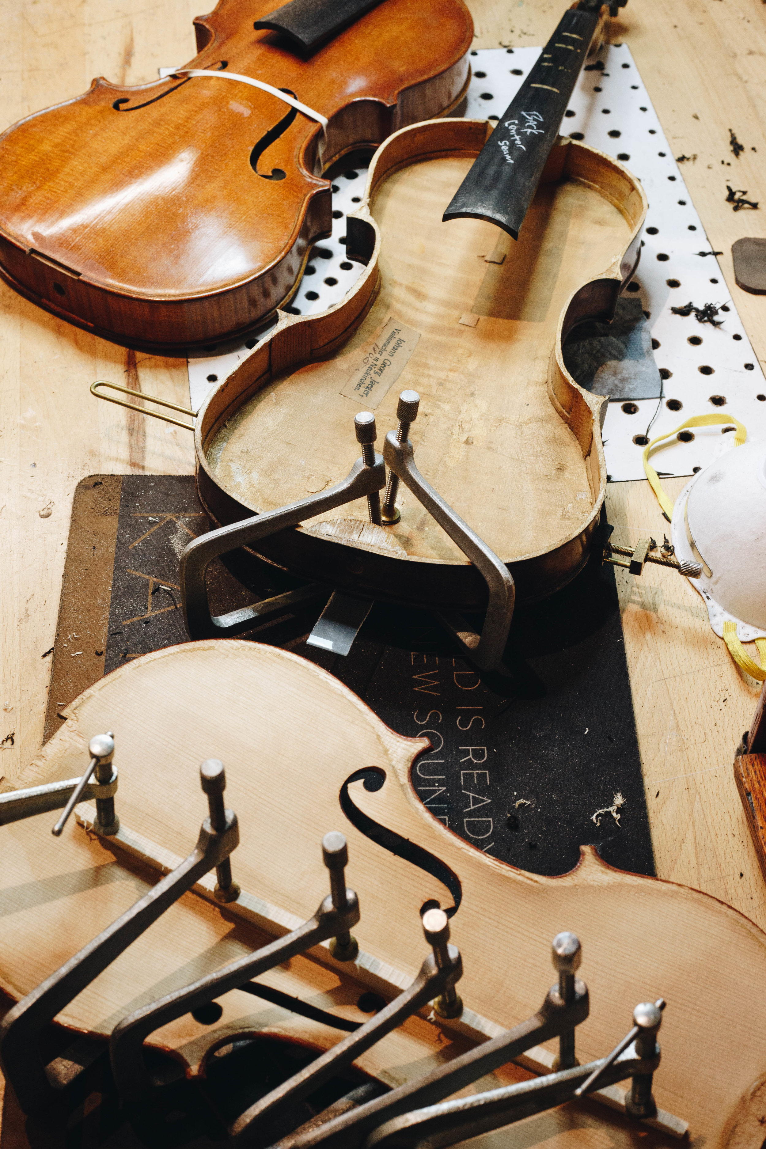 uærlig Numerisk Tænke The Violin Shop — The Violin Shop