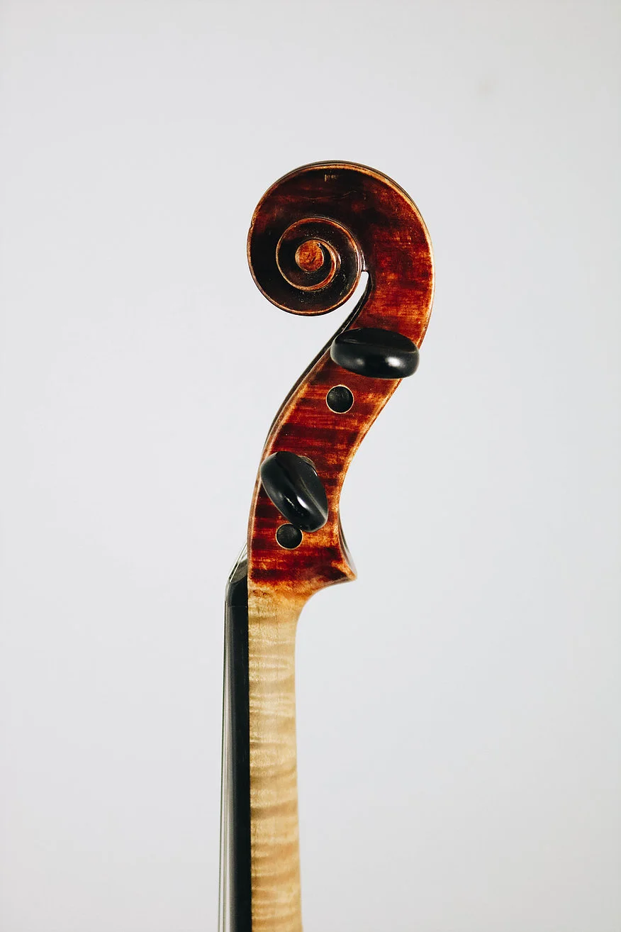 scroll 11.jpg