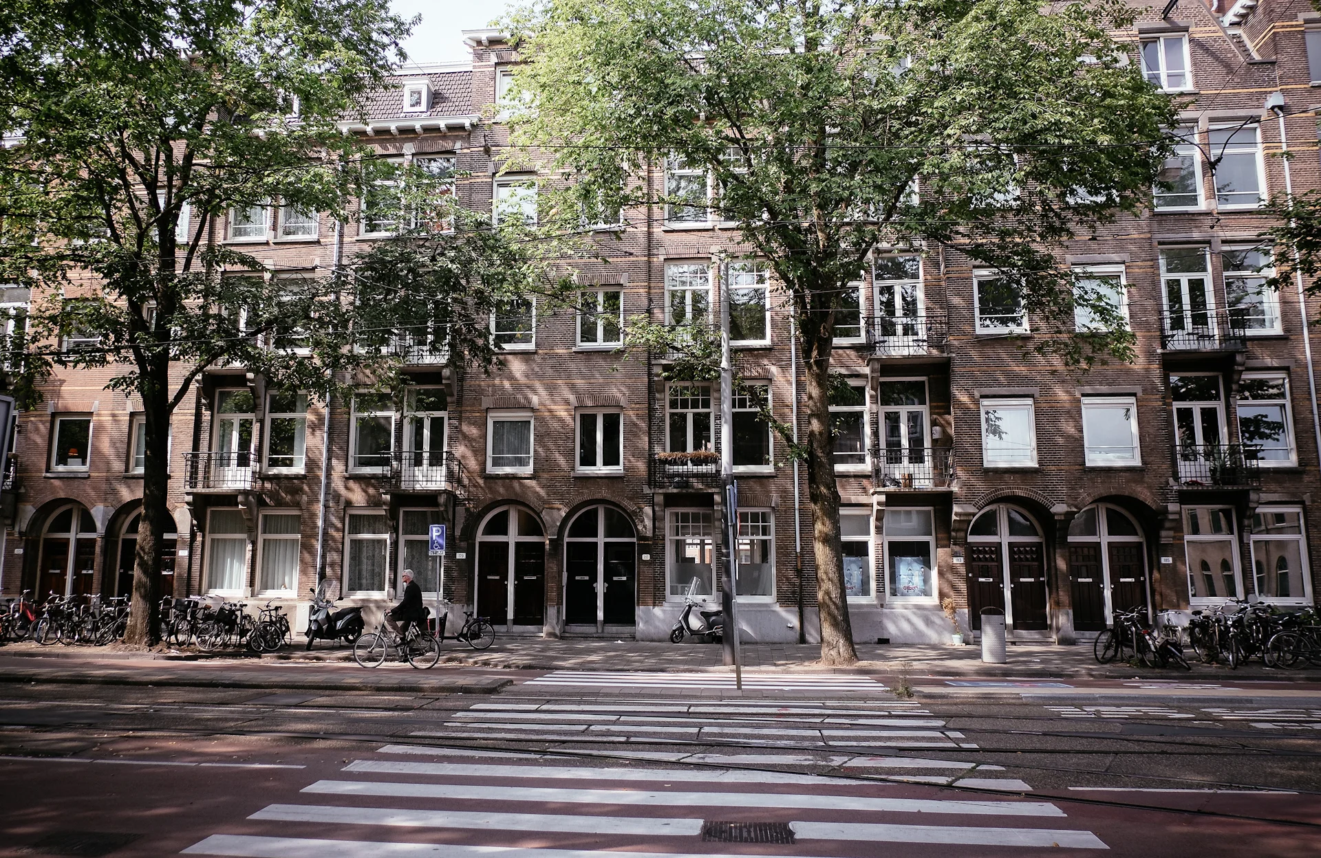 2018 AUG Amsterdam Elizabeth Home le-38.jpg