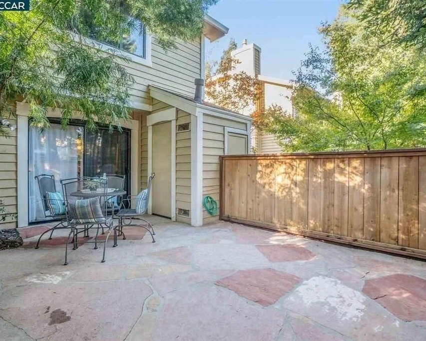 725 Center Ave, MartinezSold for $390,000Represented Buyers