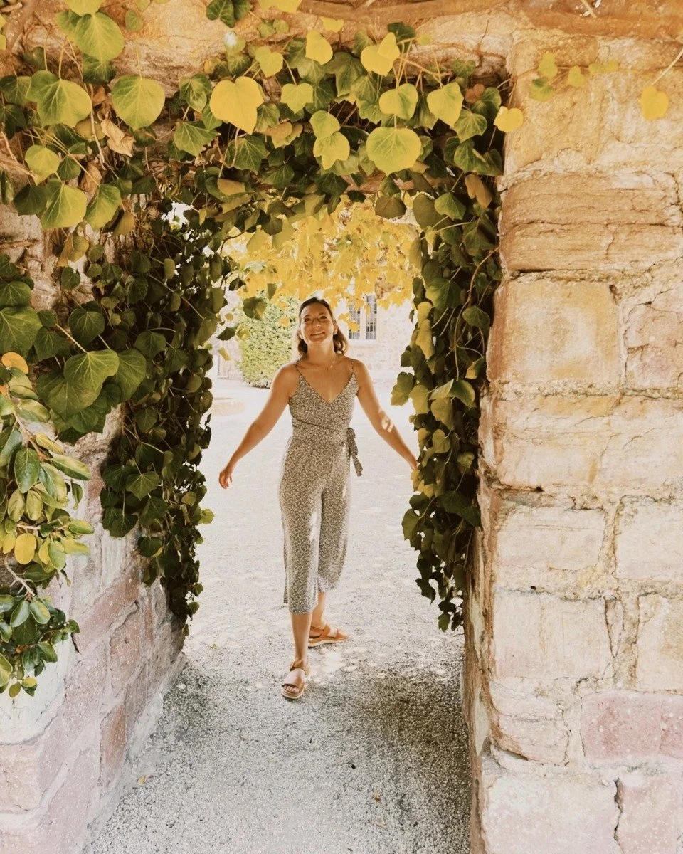 Hey friends, I&rsquo;m so excited to share that the @aspen.alley.creative blog is officially live!

Just like my LMR blog, it&rsquo;s your go-to for marketing tips and behind-the-scenes insight...but now with a full team bringing even more ideas, rea