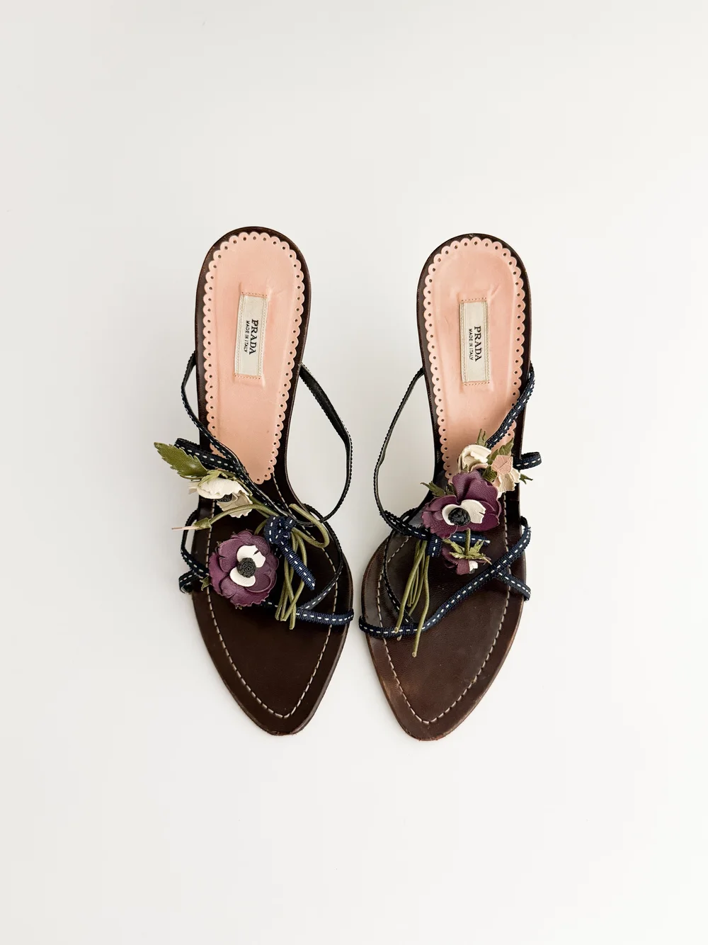 靴 Vintage Prada Bouquet Sandals 36 Vintage Prada Bouquet Sandals 36 PRADA Flowers Sandals for