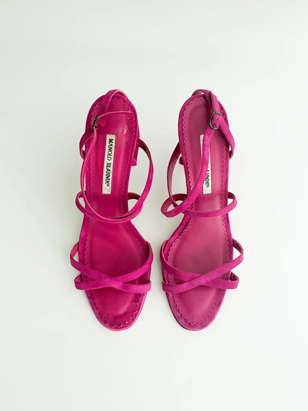 Manolo Blahnik スエードミュール 39H Manolo Blahnik Red Suede Buckle Slingback Mule Heels (US 8.5