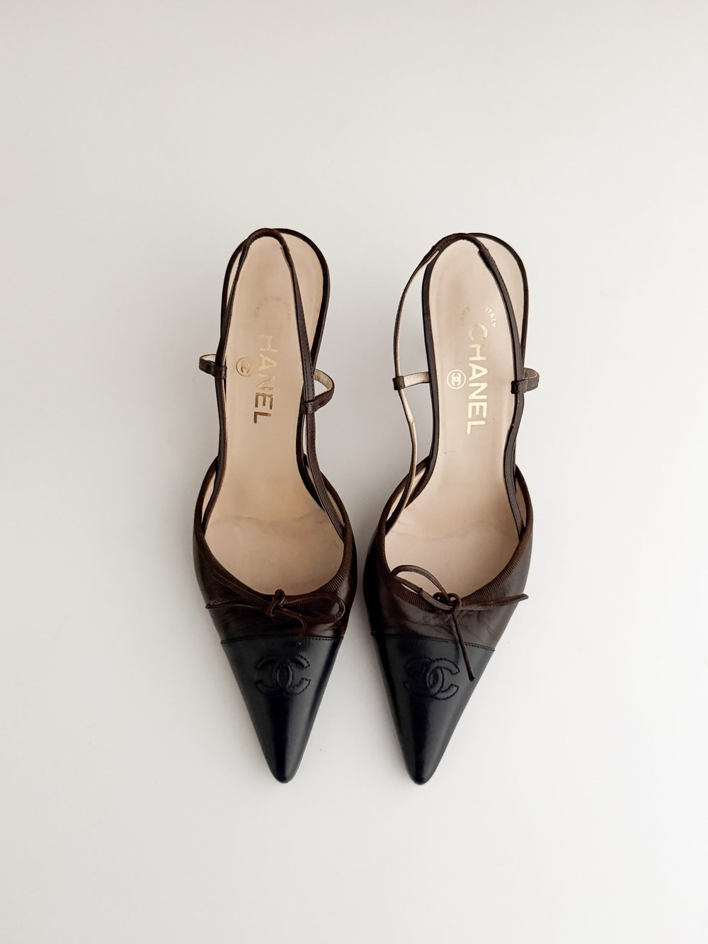 Chanel Vintage Iconic 