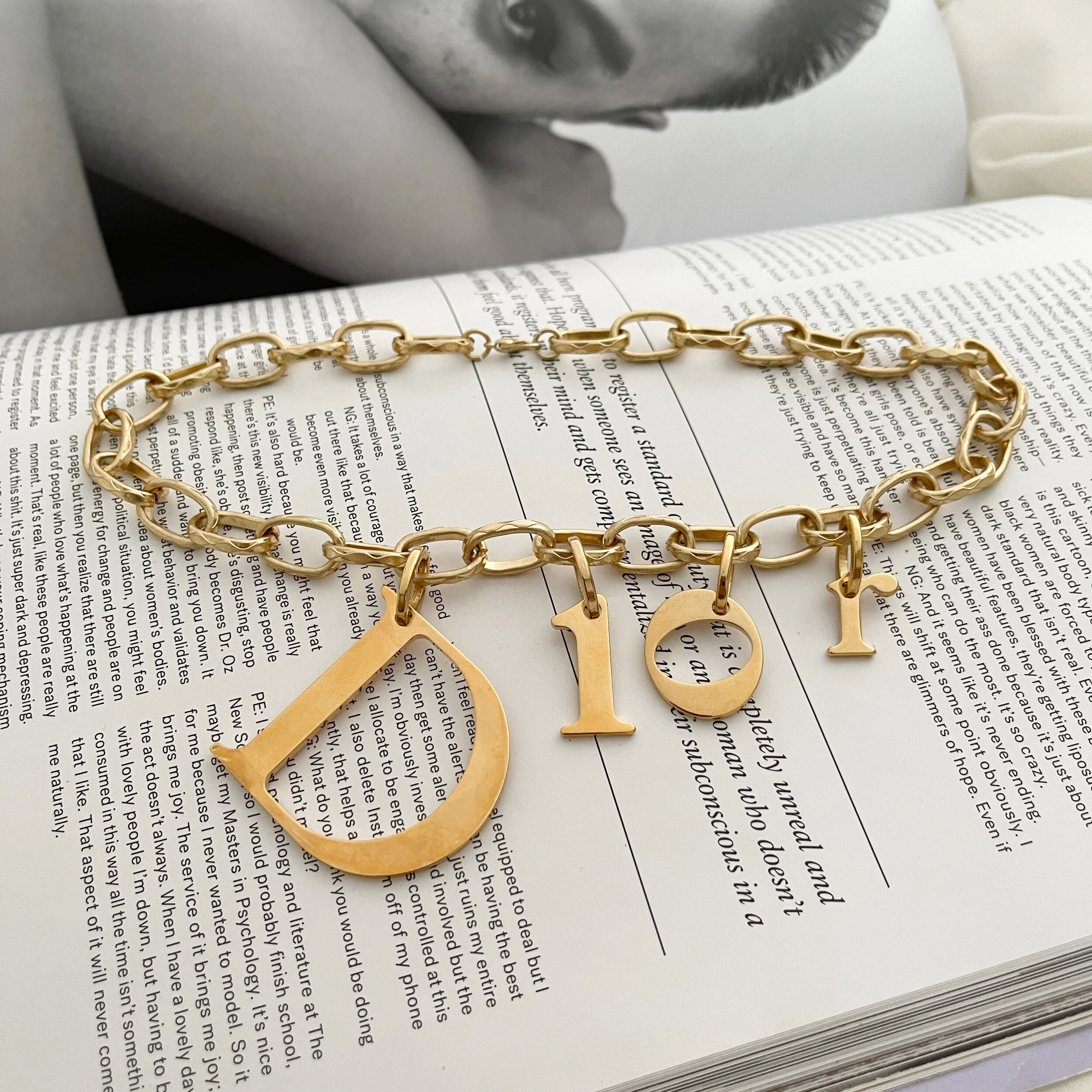 Christian Dior \