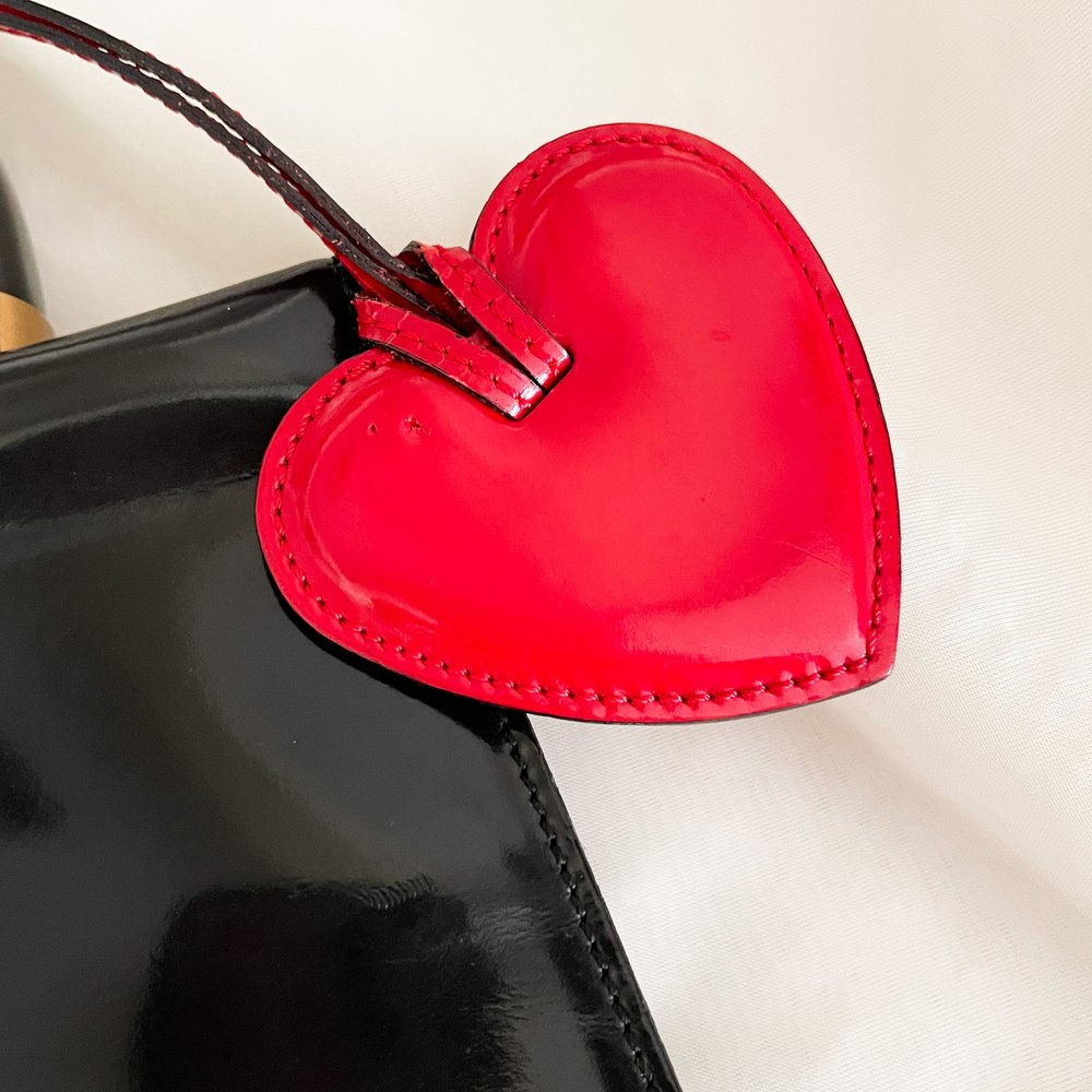 Moschino Vintage 1990's Iconic Black & Red Heart Handbag — sororité.