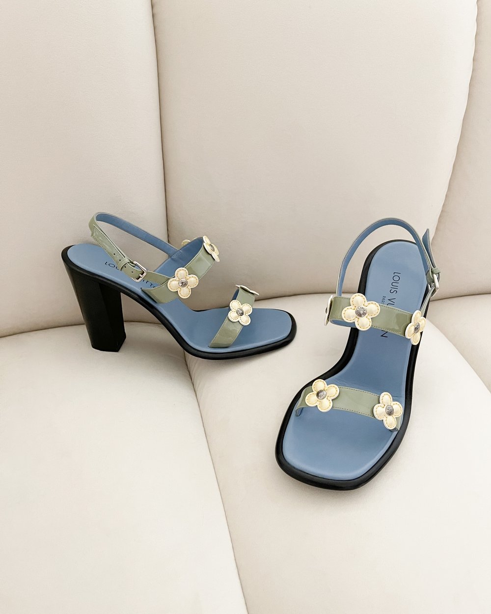 Louis Vuitton Iconic Blue Flower Sandal Heels (IT 40 / US 9) — sororité.
