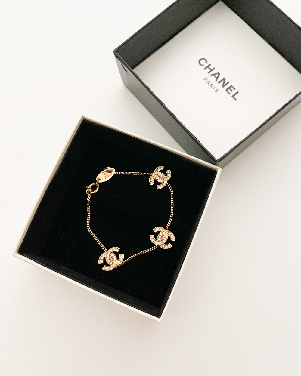 Chanel RARE Vintage 1982 Rhinestone Logo Charm Bracelet — sororité.