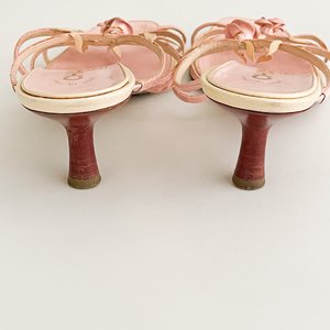 Chanel Iconic Pink Rosebud Sandal Heels (US 7 / IT 37) — sororité.