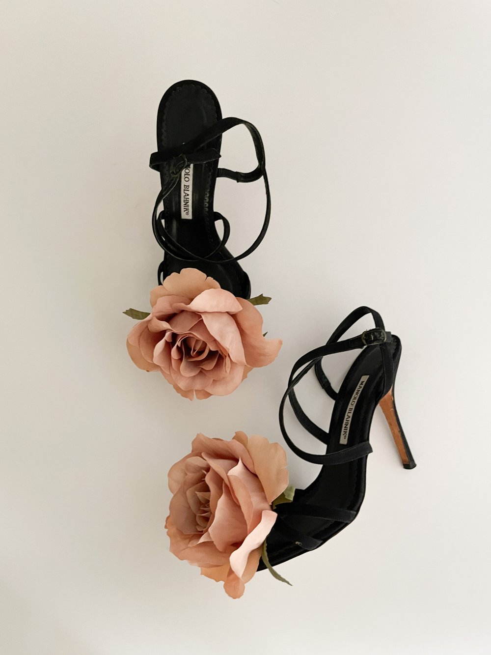 The Sororité Collection: Manolo Blahnik Dusty Rose Sandal Heels (US 8.5 /  IT 38.5) — sororité.