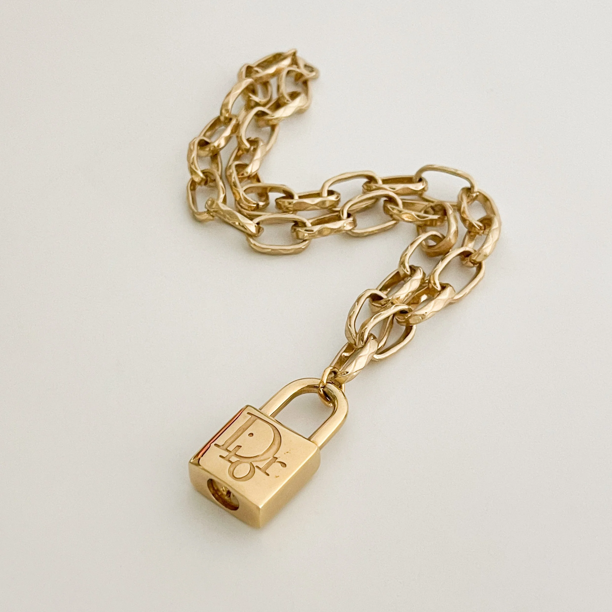 Christian Dior Engraved Lock Reworked Necklace — sororité.