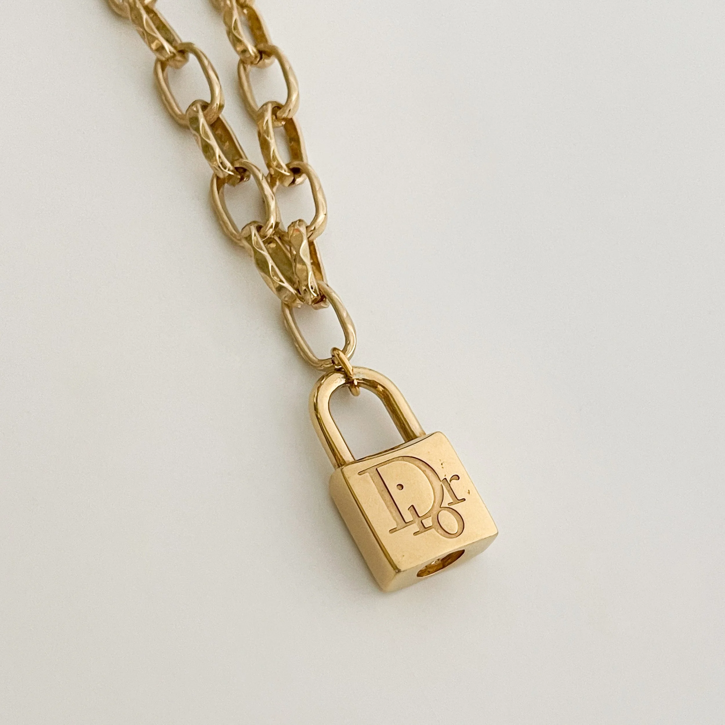Christian Dior Engraved Lock Reworked Necklace — sororité.