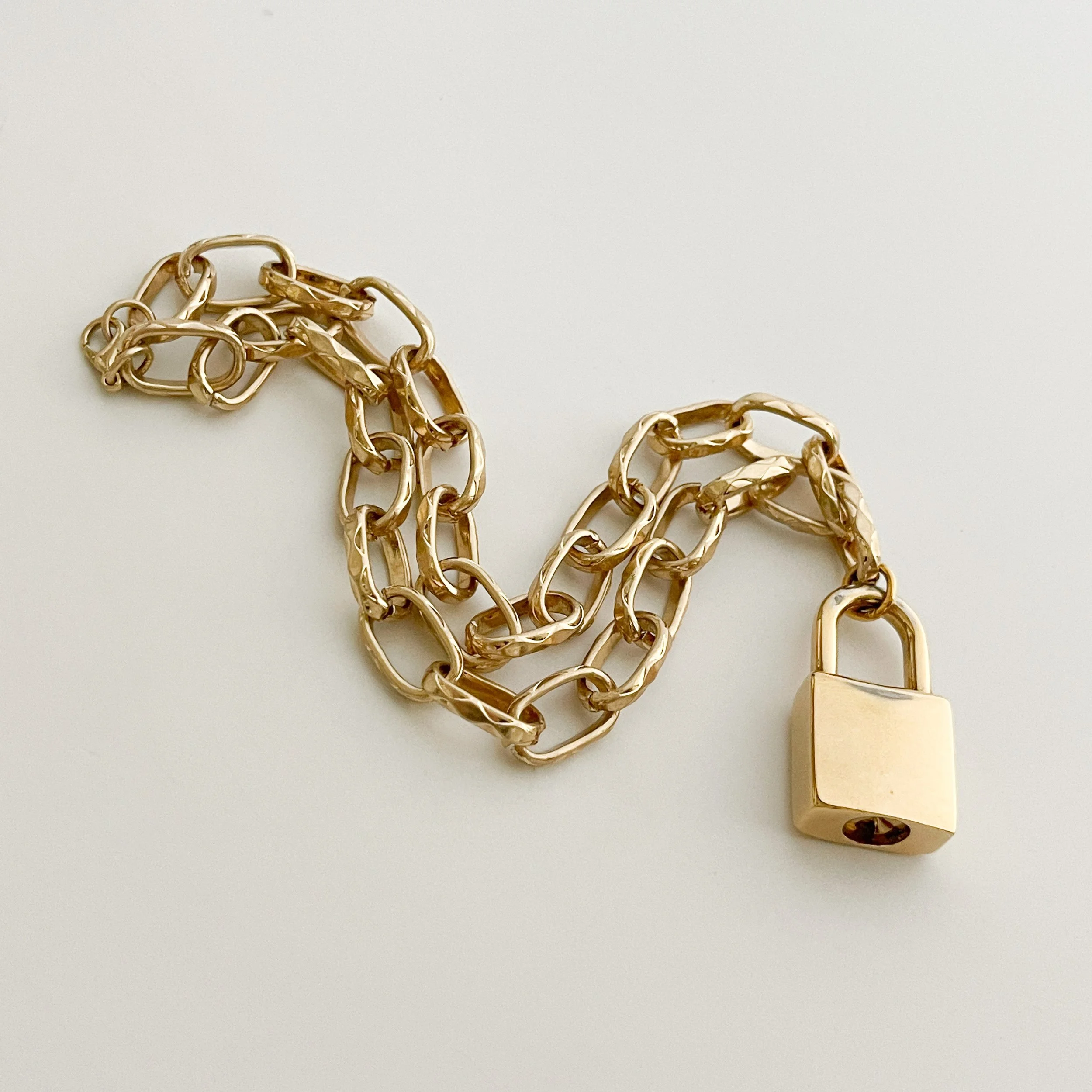 Christian Dior Engraved Lock Reworked Necklace — sororité.