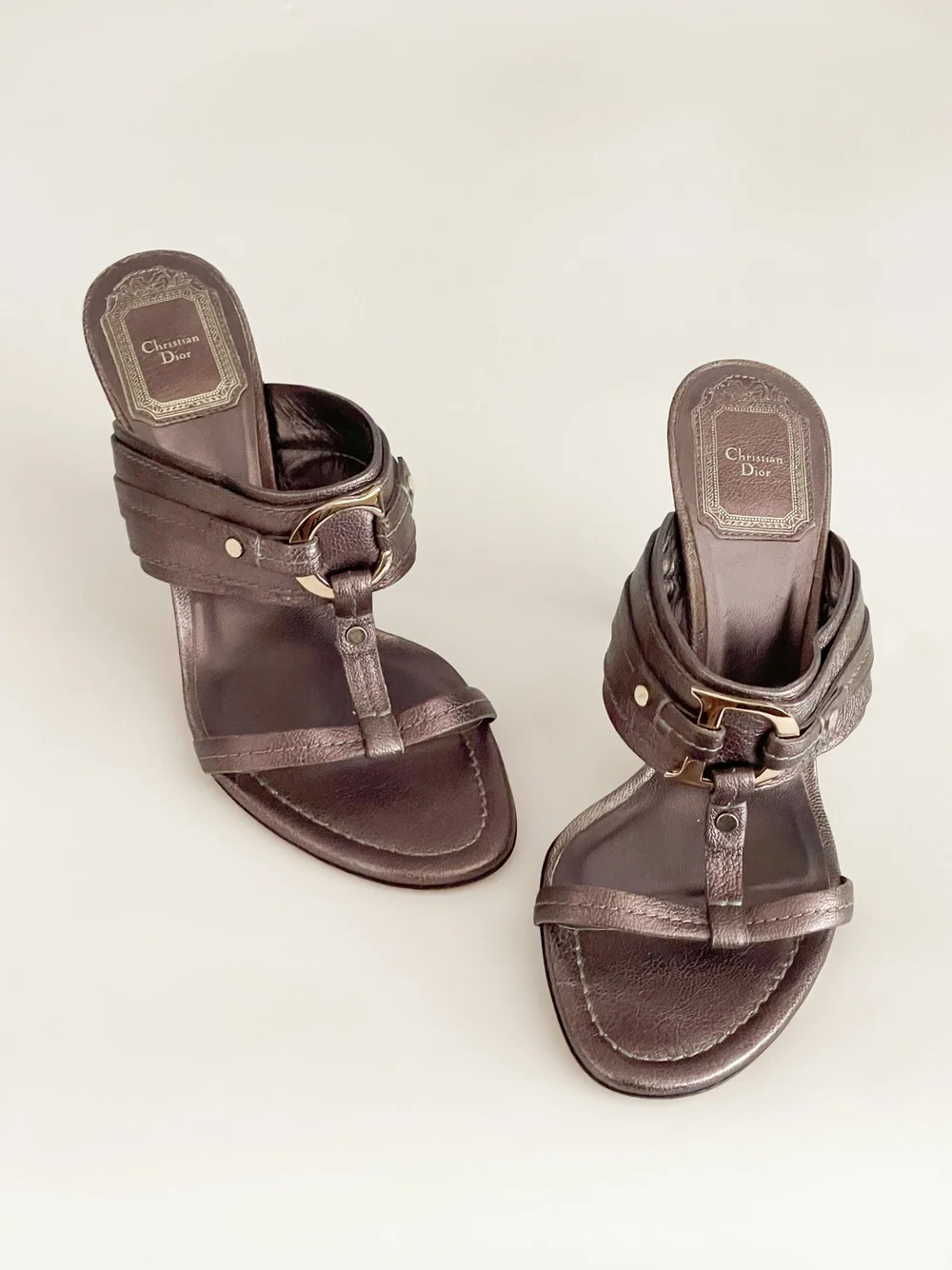 靴 Vintage Dior Leather sandals 38 Vintage Dior Monogram Gold Logo Plate Slide Heeled Sandals