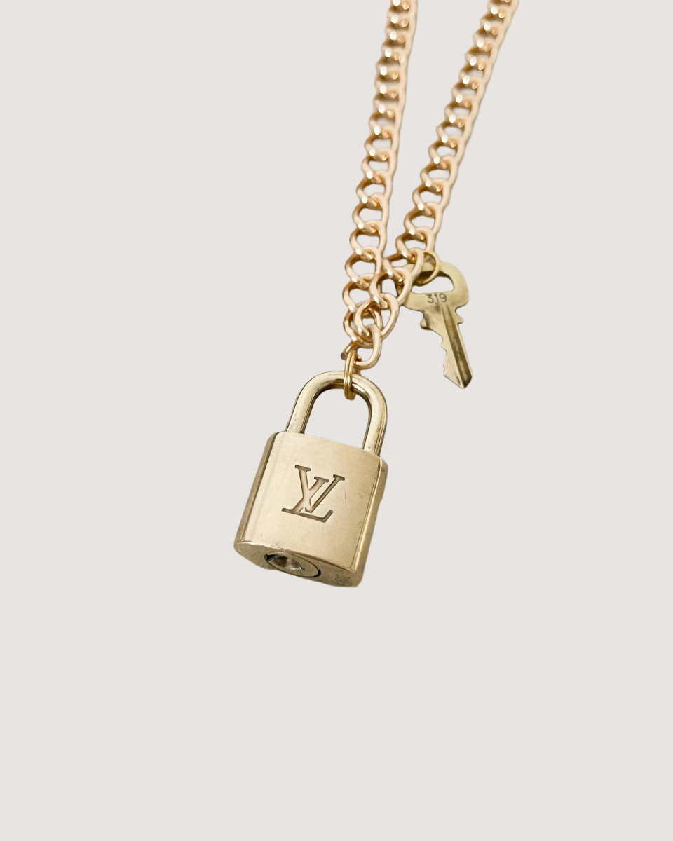 Louis Vuitton Engraved Polished Lock & Key Vintage 