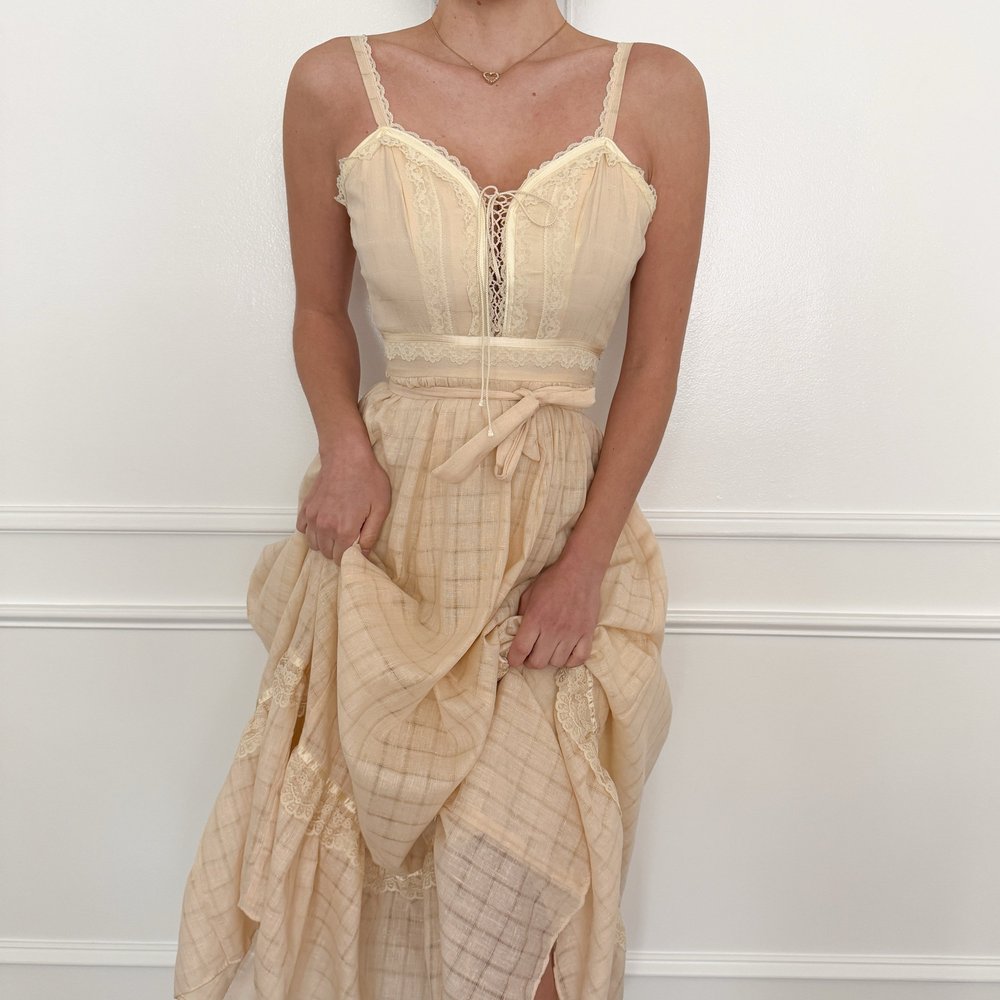 long yellow dresses for prom Deep V-Neck Floral-Lace Long Yellow Prom Ball Gown main image 1