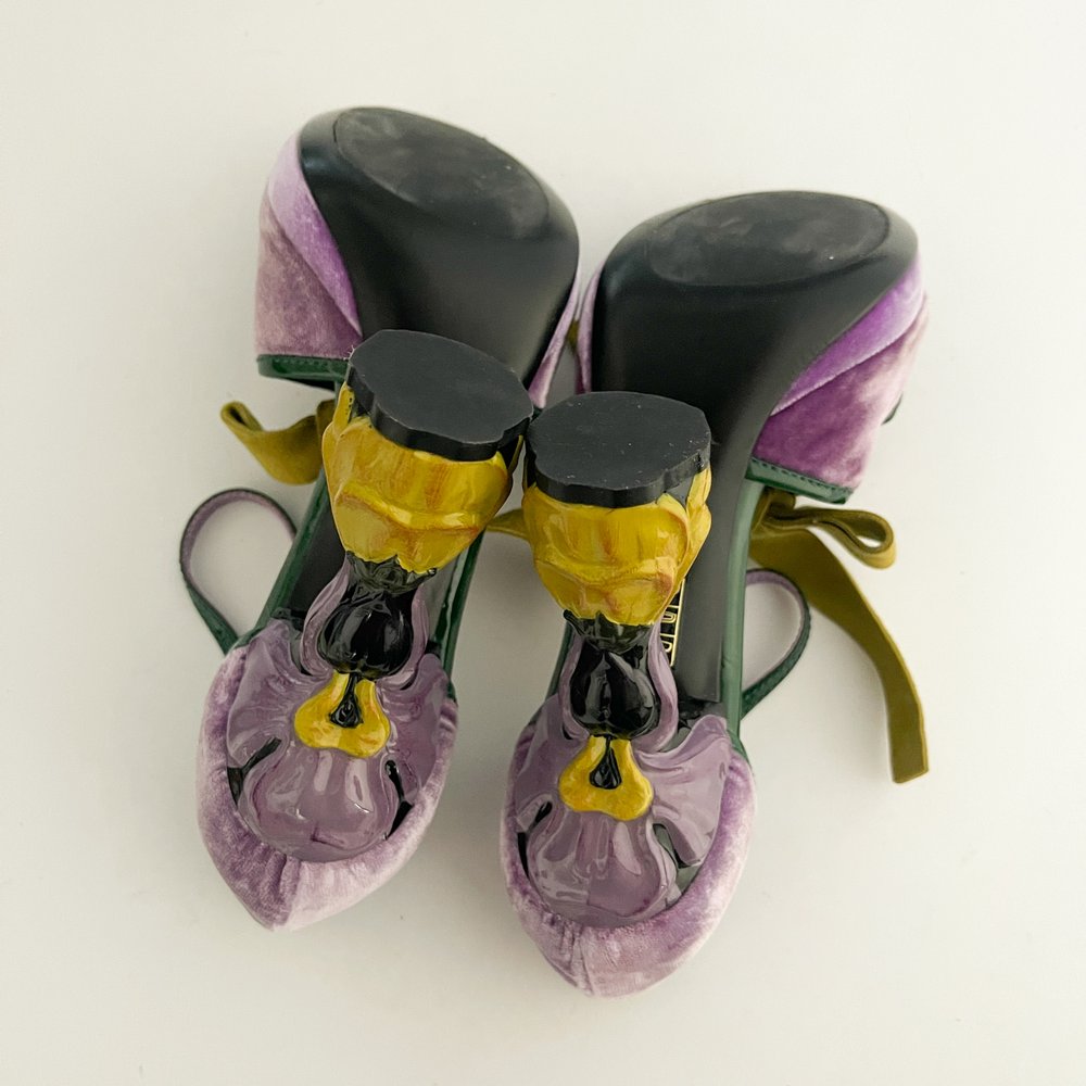 Prada S/S 2008 Fairy Collection Archival Velvet Flower Heels Prada S/S 2008 Fairy Collection Archival Velvet Flower Heels