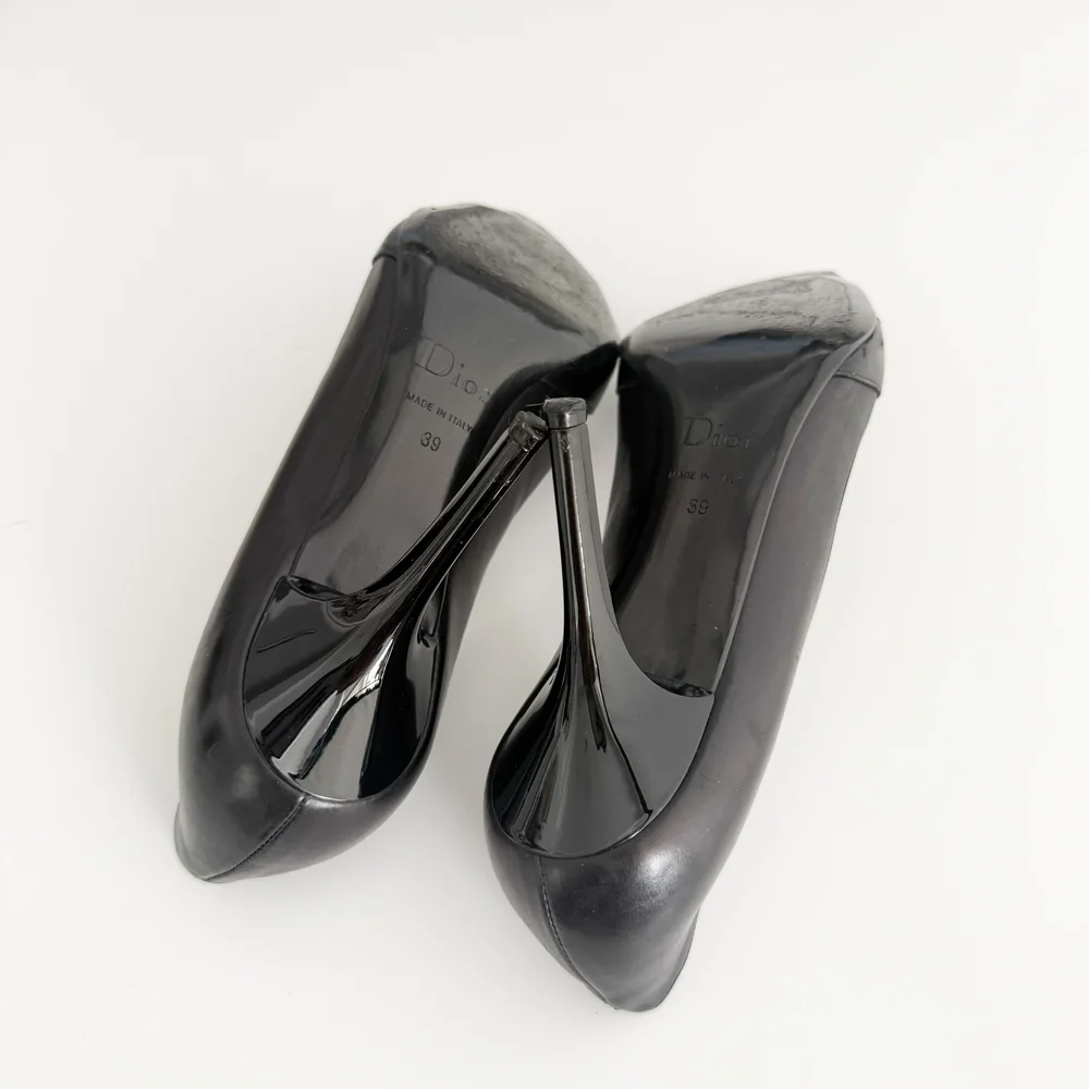 Christian Dior Black Leather Logo Heels (US 9 / IT 39) — sororité.
