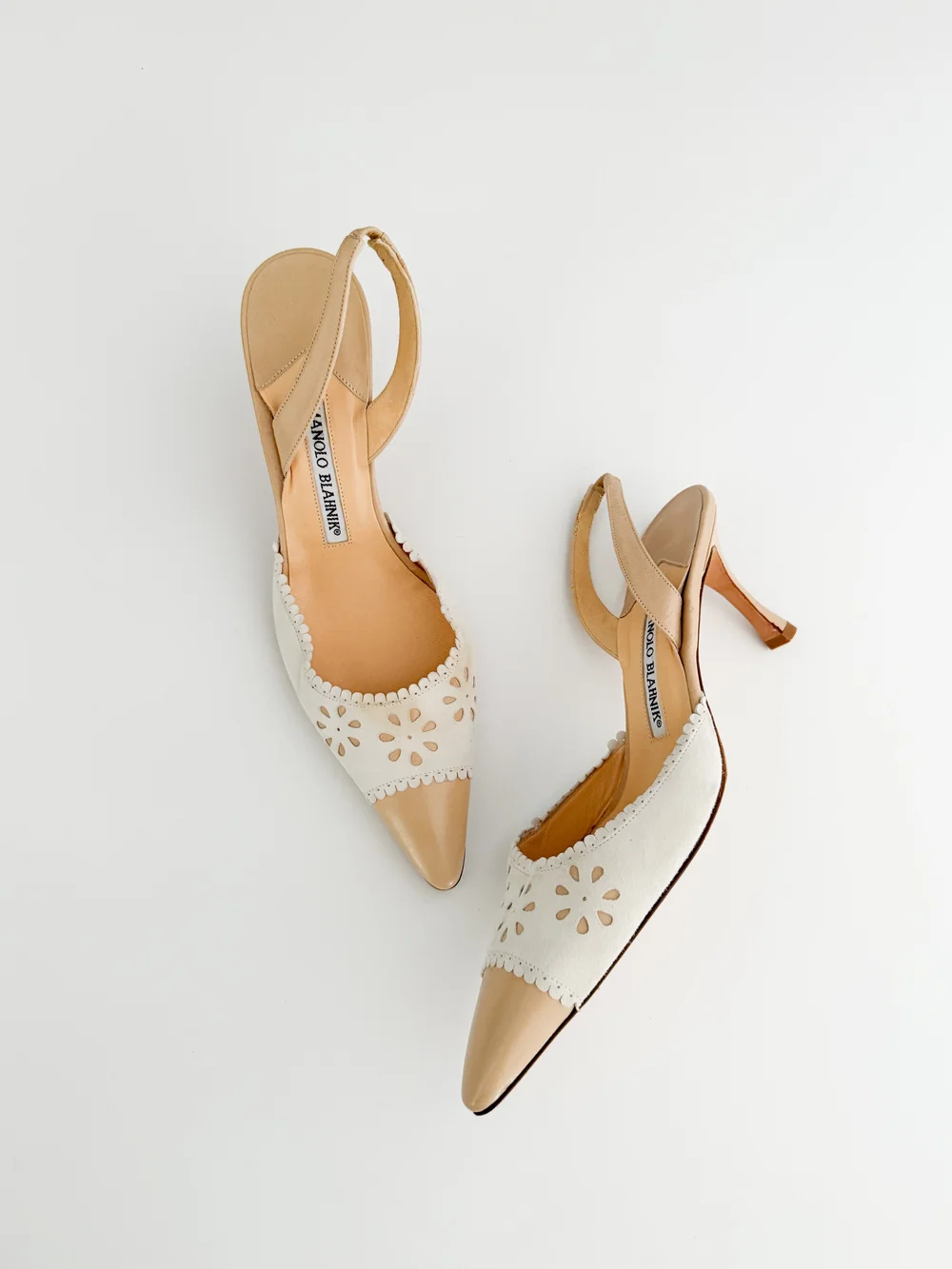 メル61857 MANOLO BLAHNIK 37.5 ローヒール パ メル61857 MANOLO