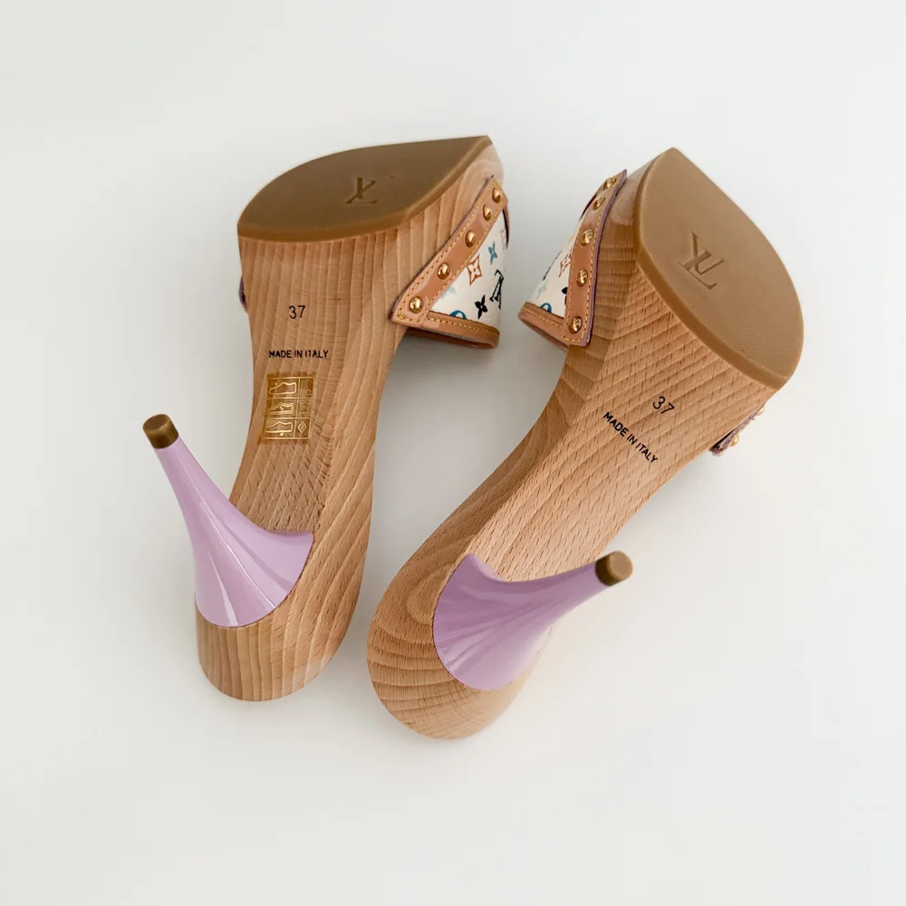 LOUIS VUITTON パンプス　〈720-2〉 LOUIS VUITTON パンプス 〈720-2〉 Women's Pumps: High & Low
