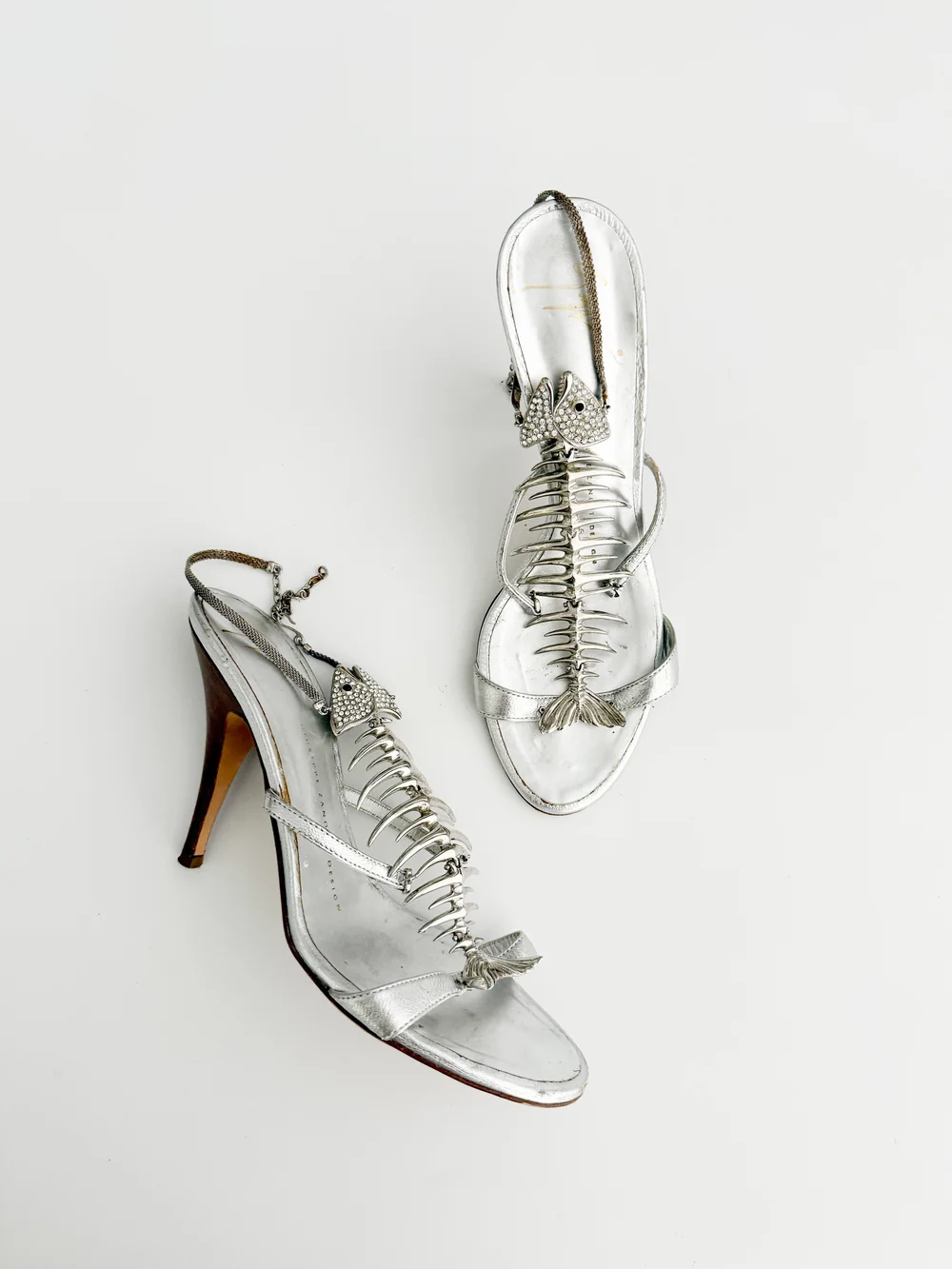 Giuseppe zanotti フィッシュボーン　SATC 激レア38 Giuseppe zanotti フィッシュボーン SATC 激レア38