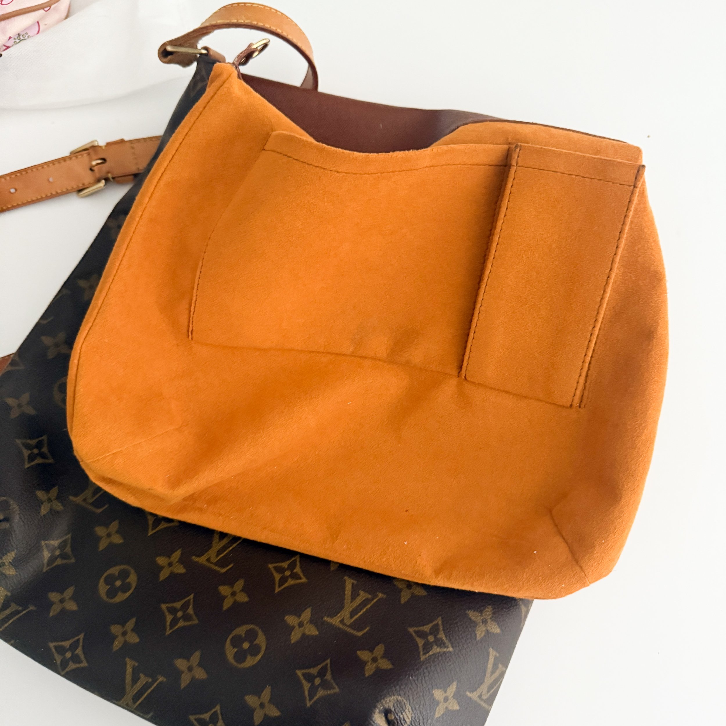 Louis Vuitton x Takashi Murakami Monogram Cerises 2005 Louis Vuitton x Takashi Murakami Monogram Cerises 2005