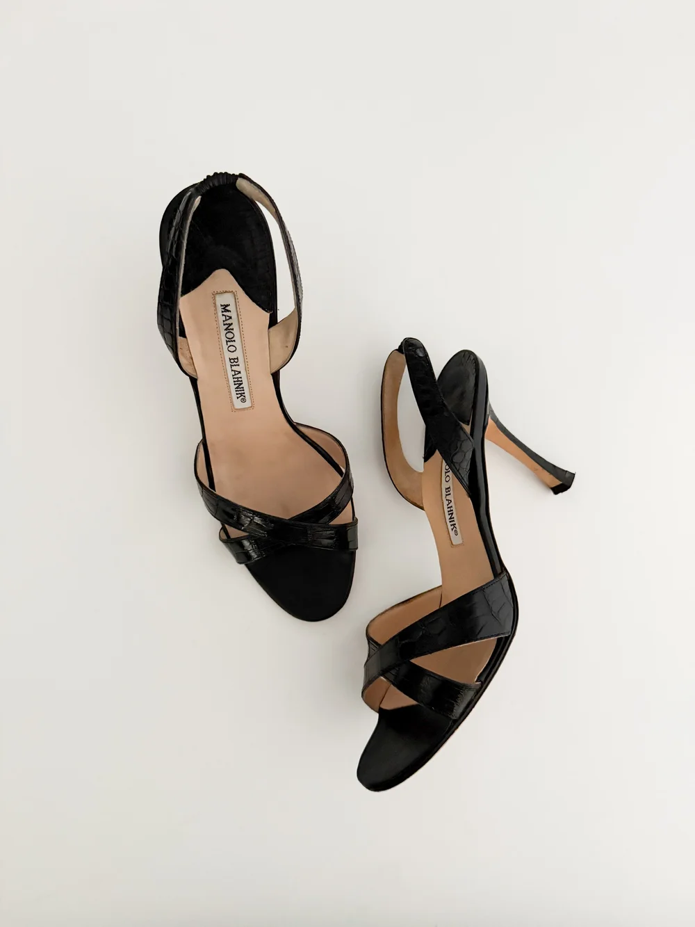 靴 MANOLO BLAHNIK 37 Manolo Blahnik Black Satin Butterfly D'Orsay High Heel Pumps