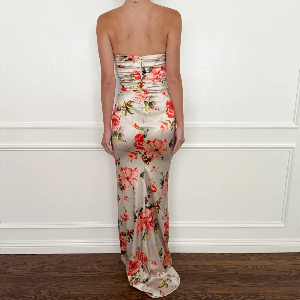 Dolce & Gabbana 2011 Silk Floral Gown (Medium) — sororité.