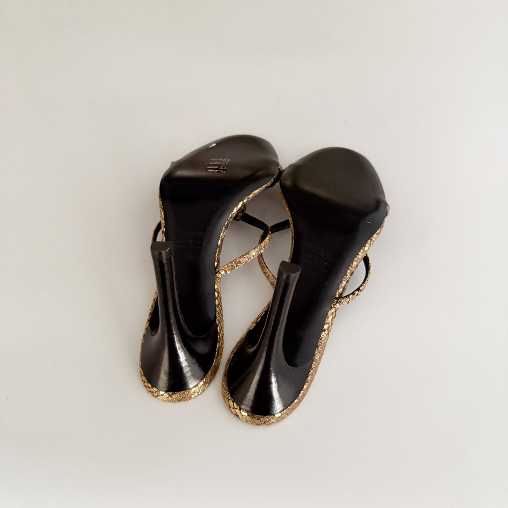 注目ショップ Roberto Cavalli Black & Gold Snake Sandal Heels (IT 36 靴