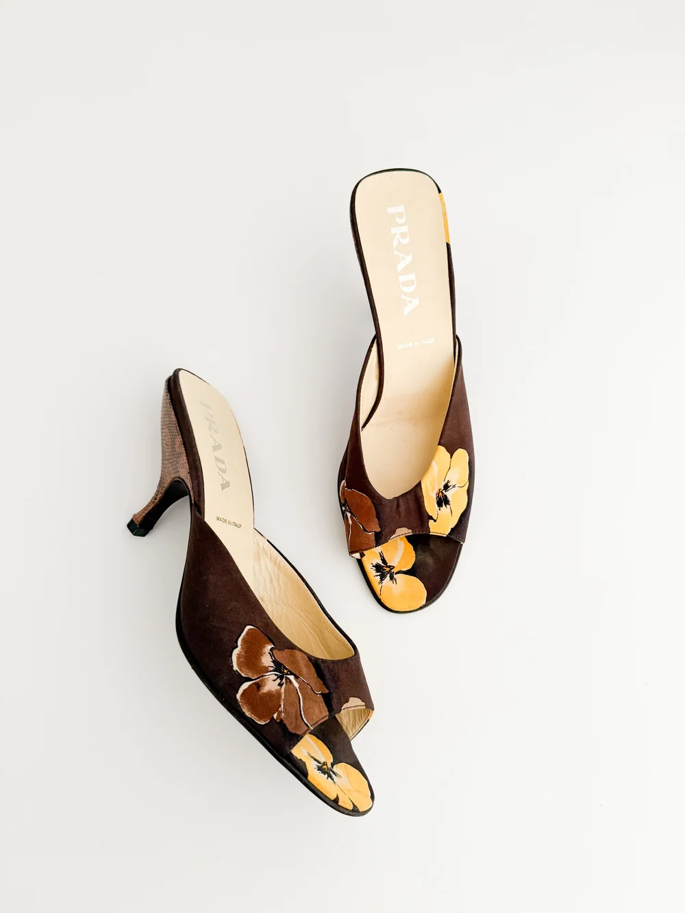 Prada F/W 2000 Runway Print Vintage Floral Sandal Heels (US