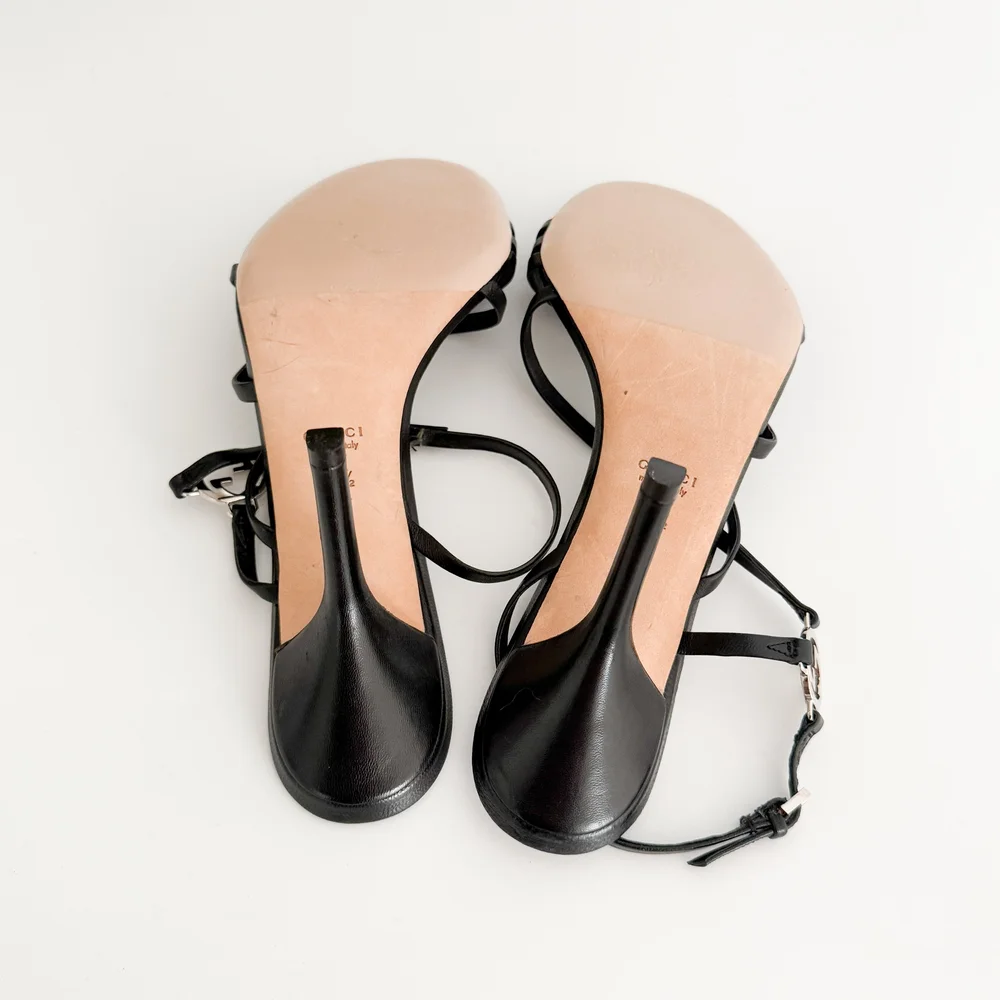 Gucci 黒 ストラップヒールサンダル 36.5 Gucci 黒 ストラップヒールサンダル 36.5 GUCCI BLACK Rubber
