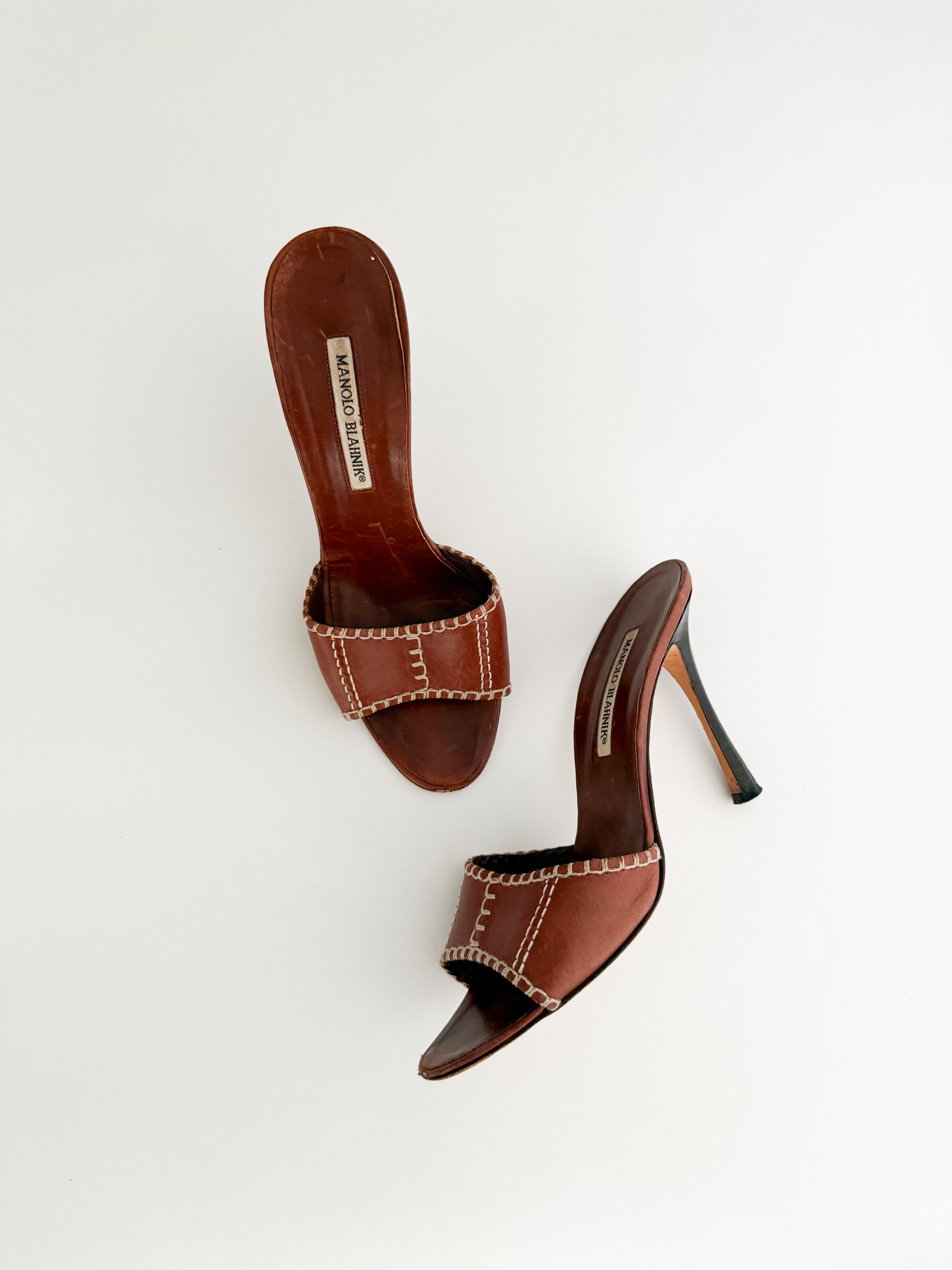 Manolo Blahnik Black Leather Ankle Strap Heels (US 10.5 / IT Manolo Blahnik Black Leather Ankle Strap Heels (US 10.5 / IT