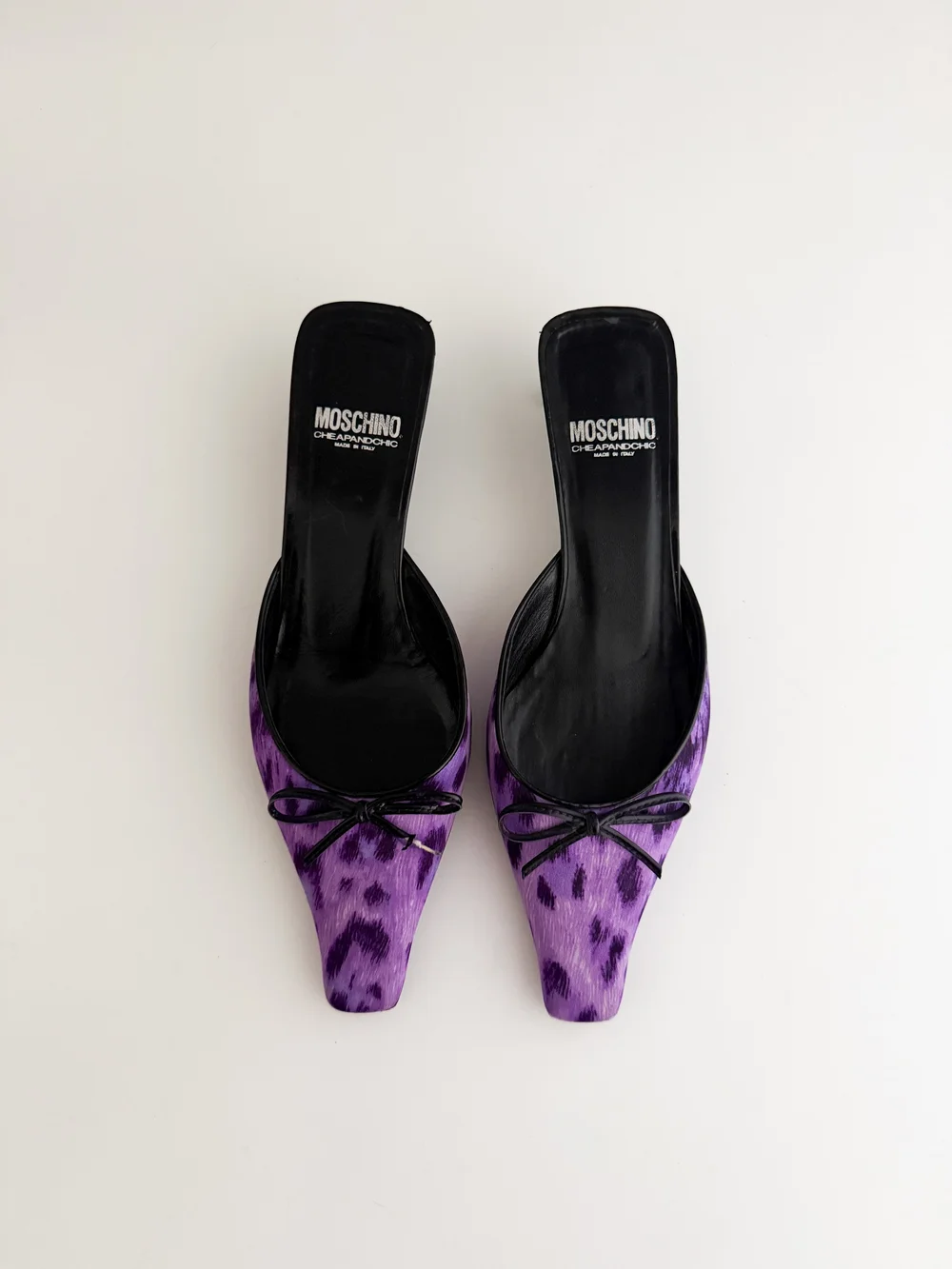 Moschino Vintage Purple Leopard Bow Mule Heels (US 7 / IT 37.5