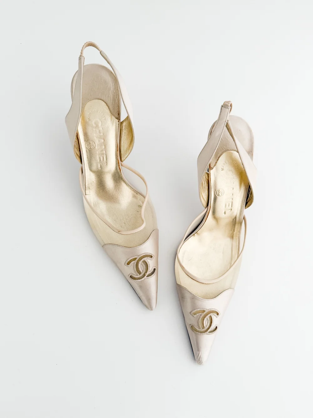 Chanel Vintage Iconic 